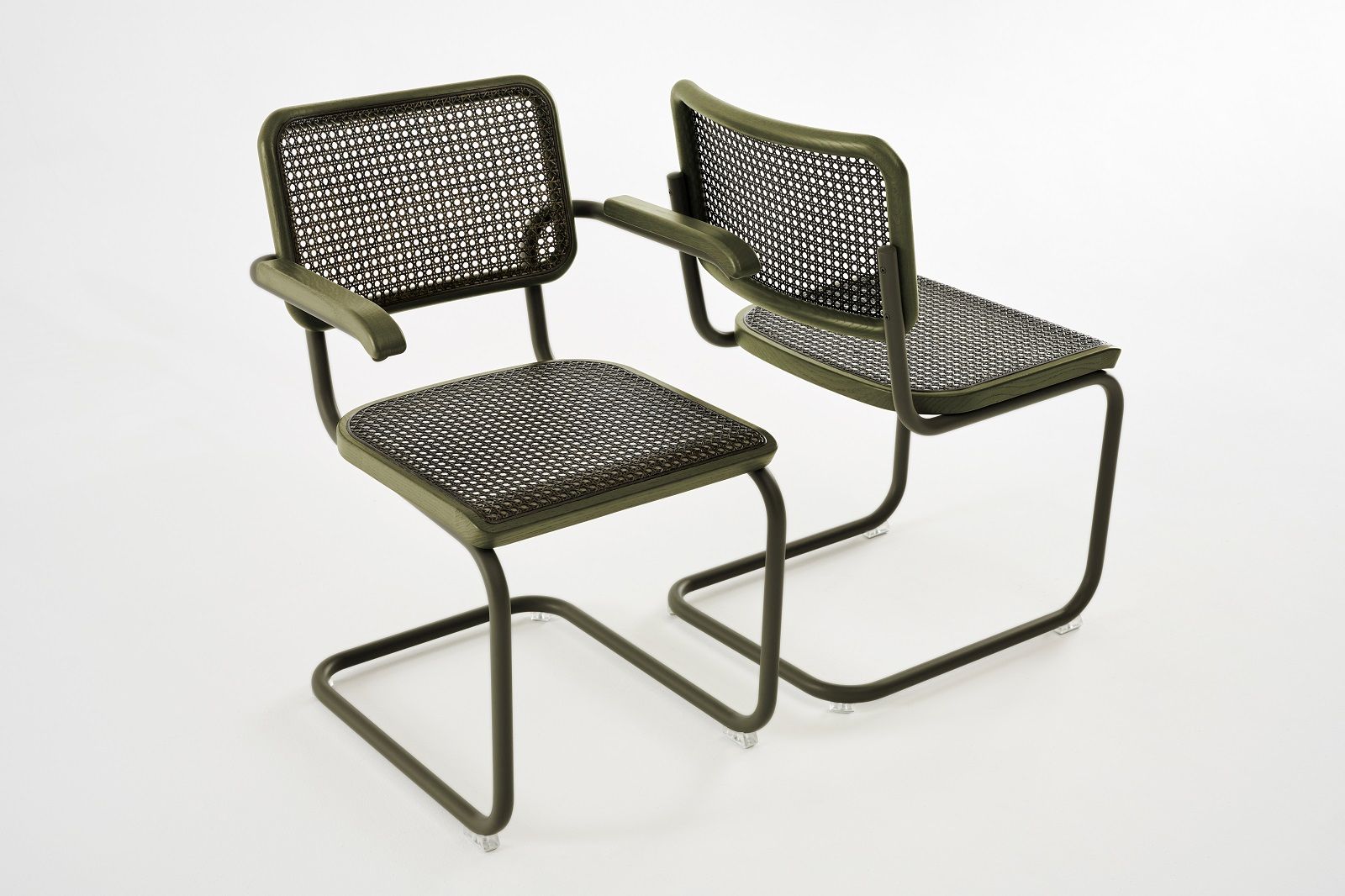 S 32 V Stahlrohr Klassiker Freischwinger Thonet