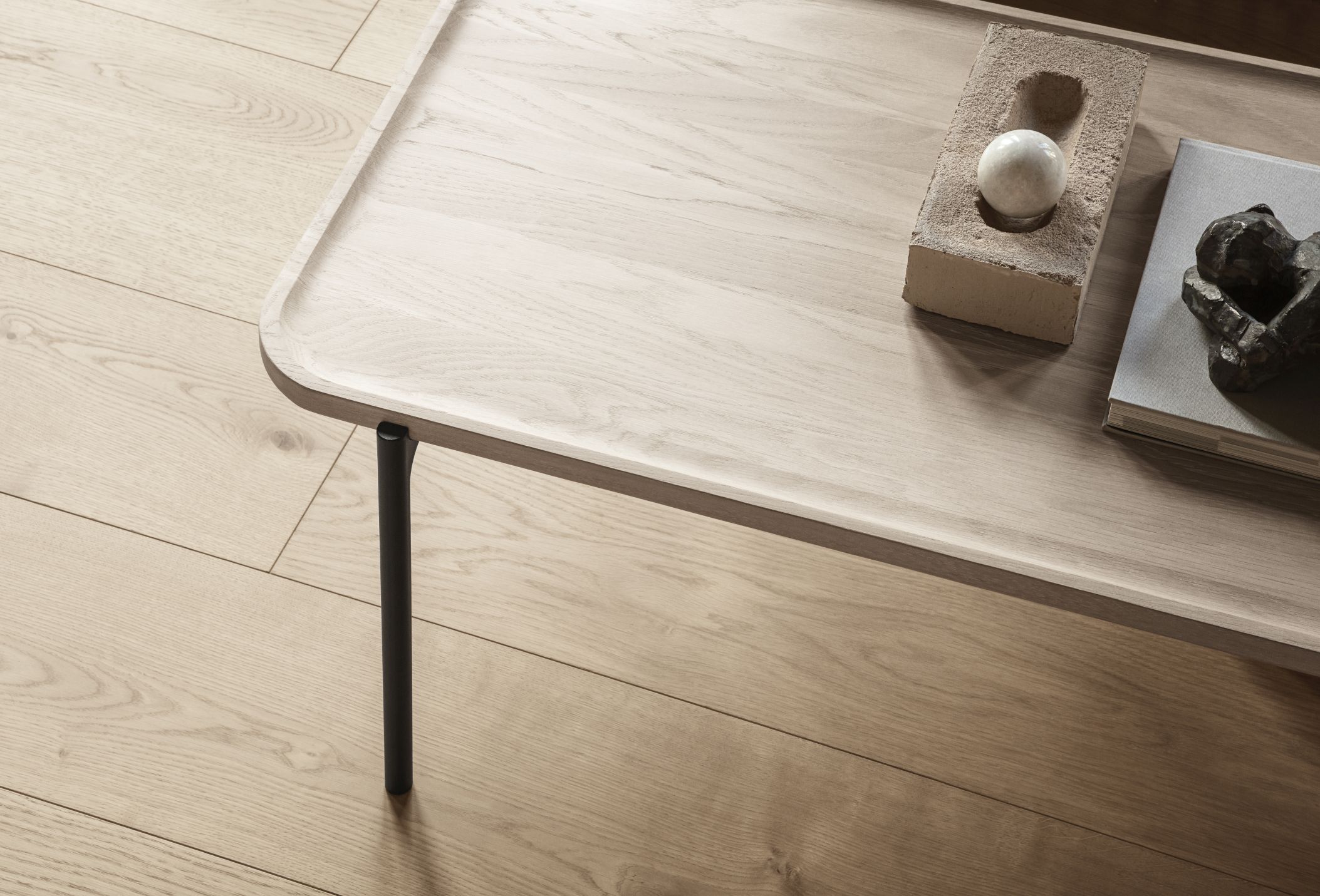 Savoye Tisch Eiche rechteckig - geräuchert B 120 x H 42 cm Eva Solo