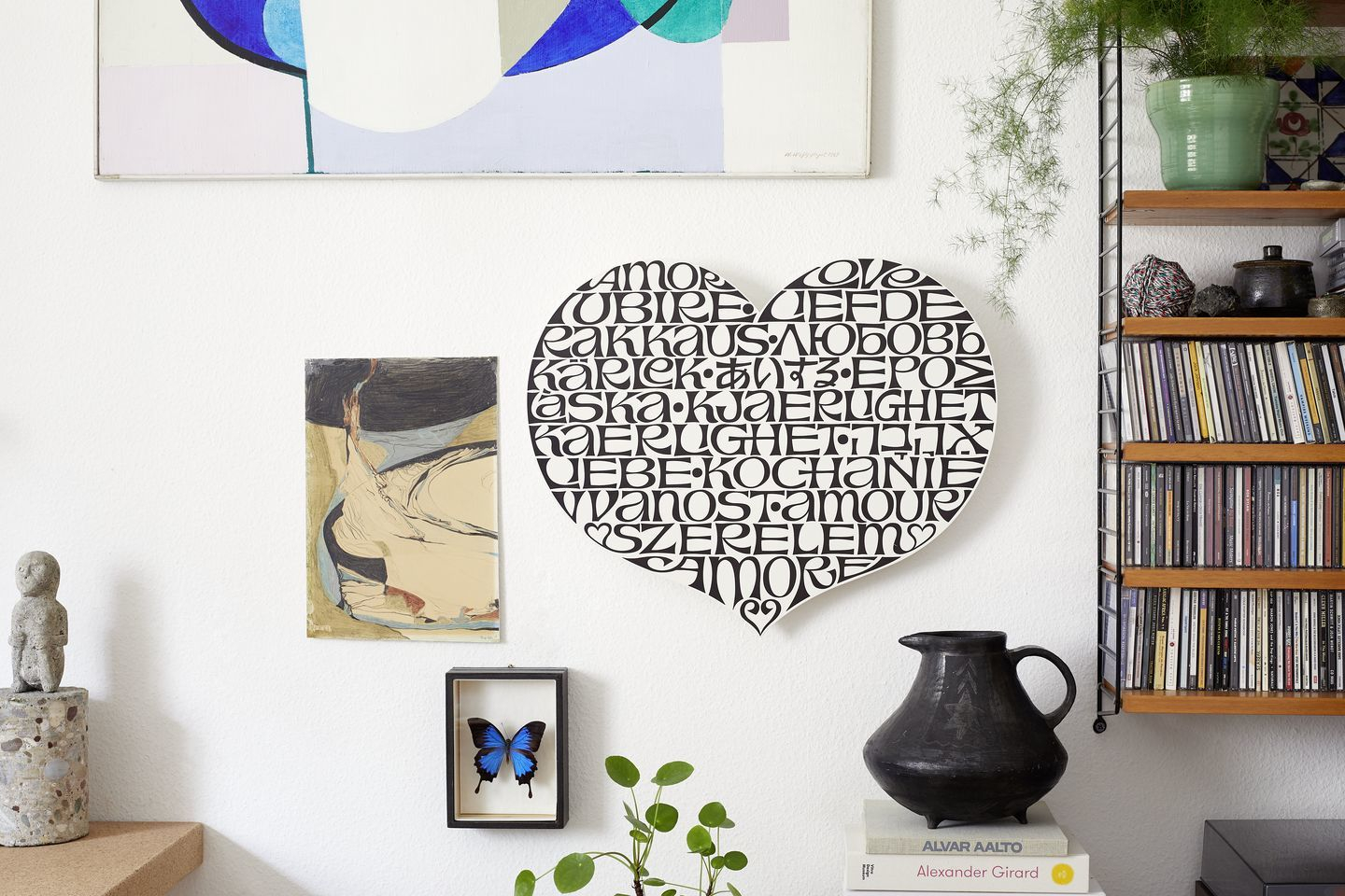 Metal Wall Relief International Love Heart Wandschmuck Vitra
