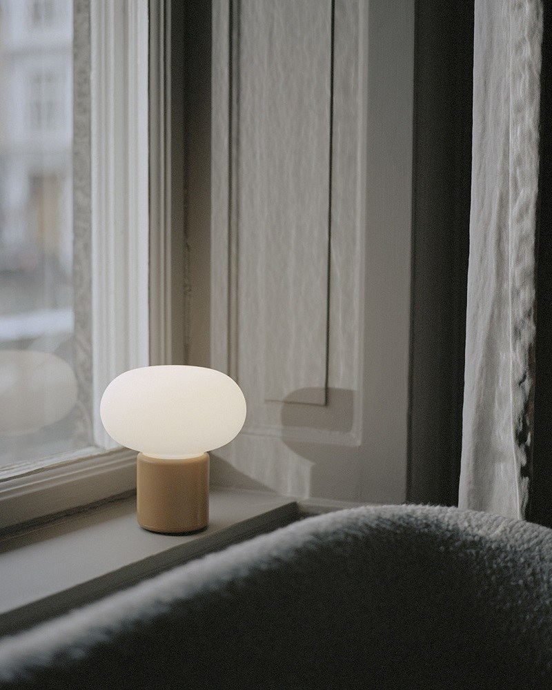 Karl-Johan Portable Table Lamp Akkuleuchte / Tischleuchte New Works Karl-Johan Portable Table Lamp Akkuleuchte / Tischleuchte New Works