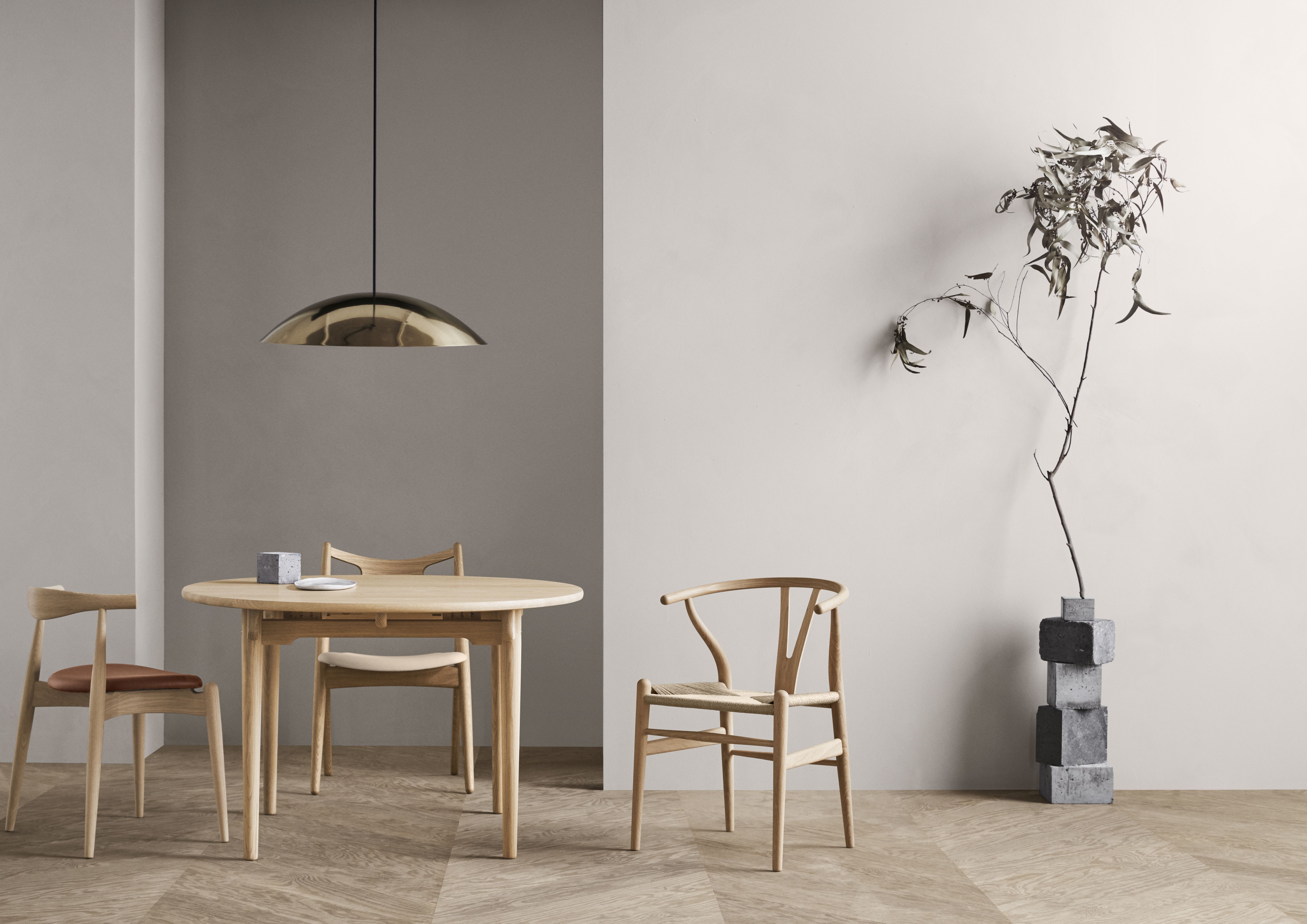 CH337 Ovaler Esstisch ausziehbar Buche lackiert Carl Hansen & Søn