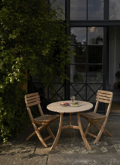 Vendia Table Ø 75 cm Tisch Outdoor Skagerak by Fritz Hansen