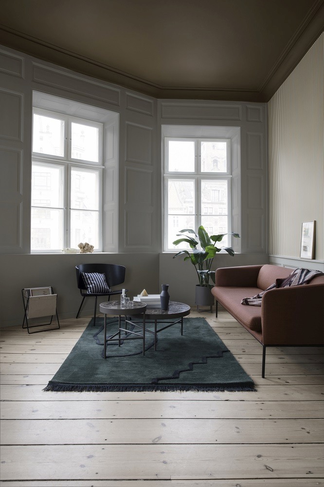 Marble Table Beistelltisch Ferm Living 40 Schwarz