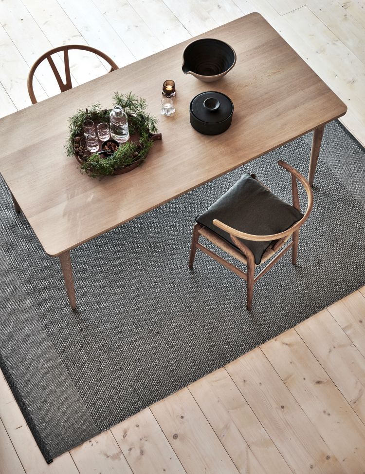 Edit Teppich 230 x 320cm Pappelina