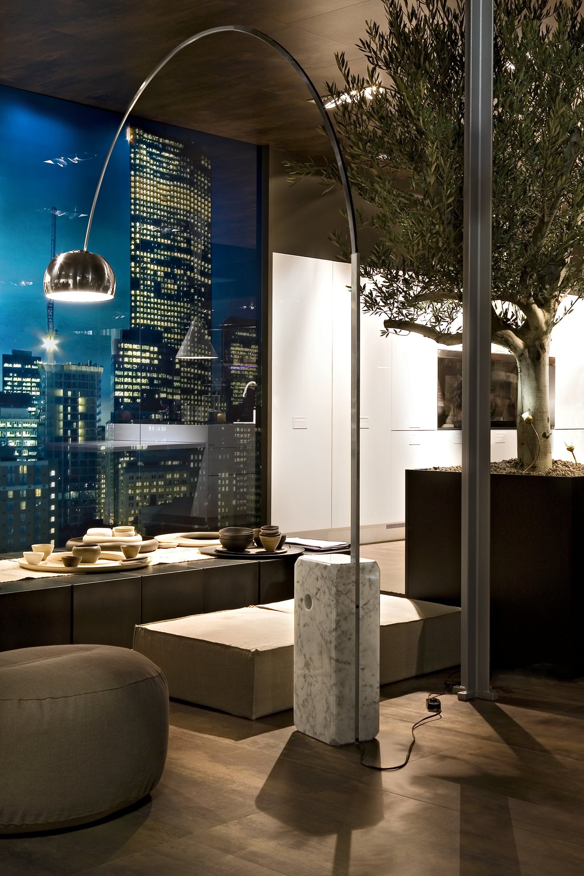 Arco LED Stehleuchte Flos