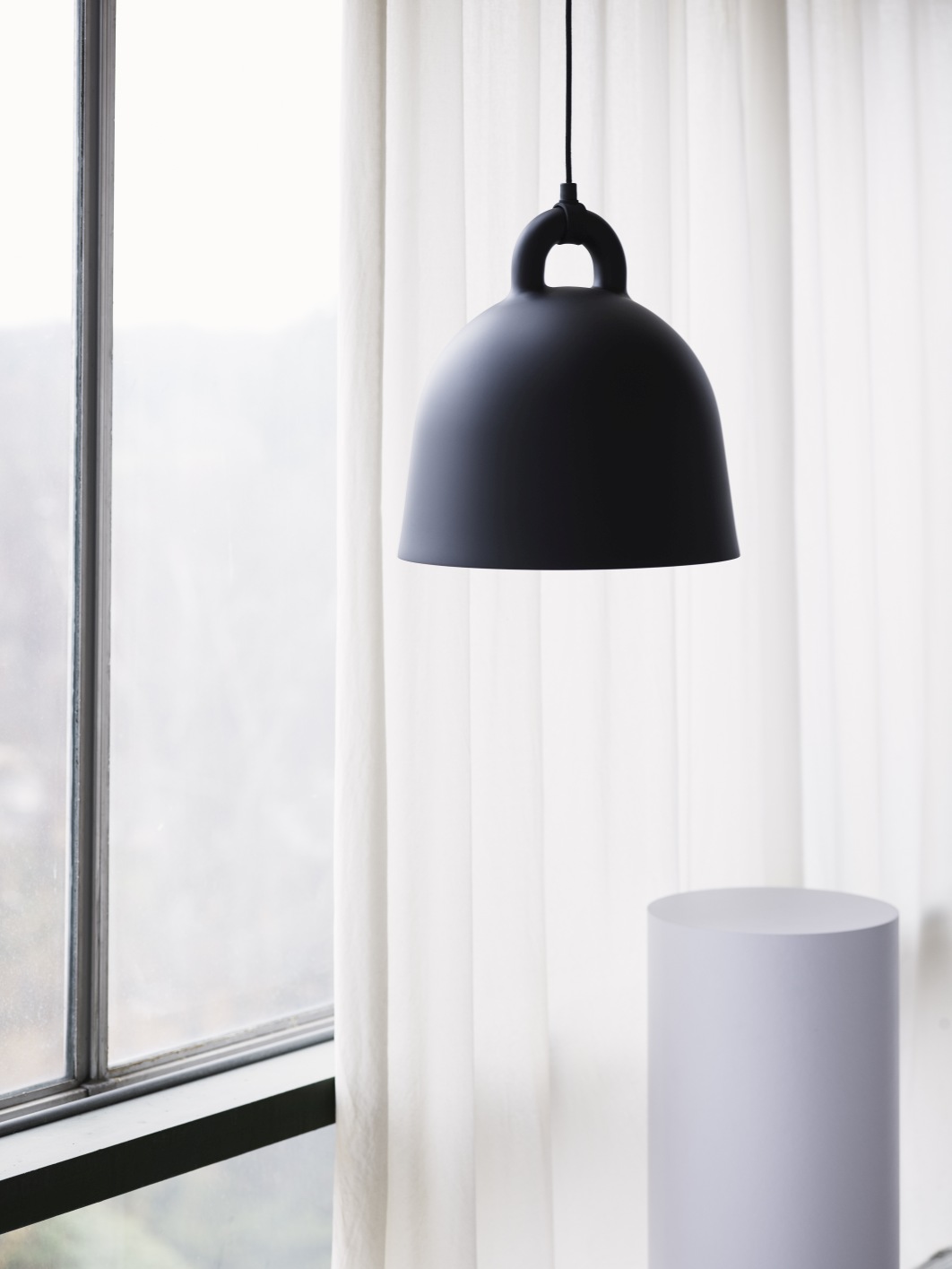 Bell Lamp Hängeleuchte Normann Copenhagen Sand Ø 35 cm