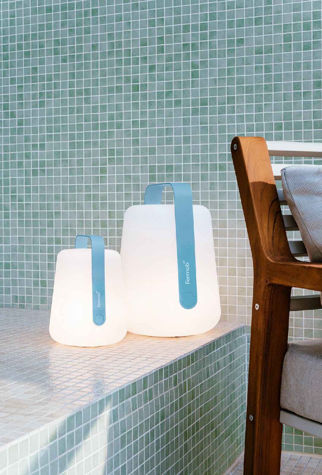 Balad 2 Tischleuchte H 38 cm Fermob Lehmgrau