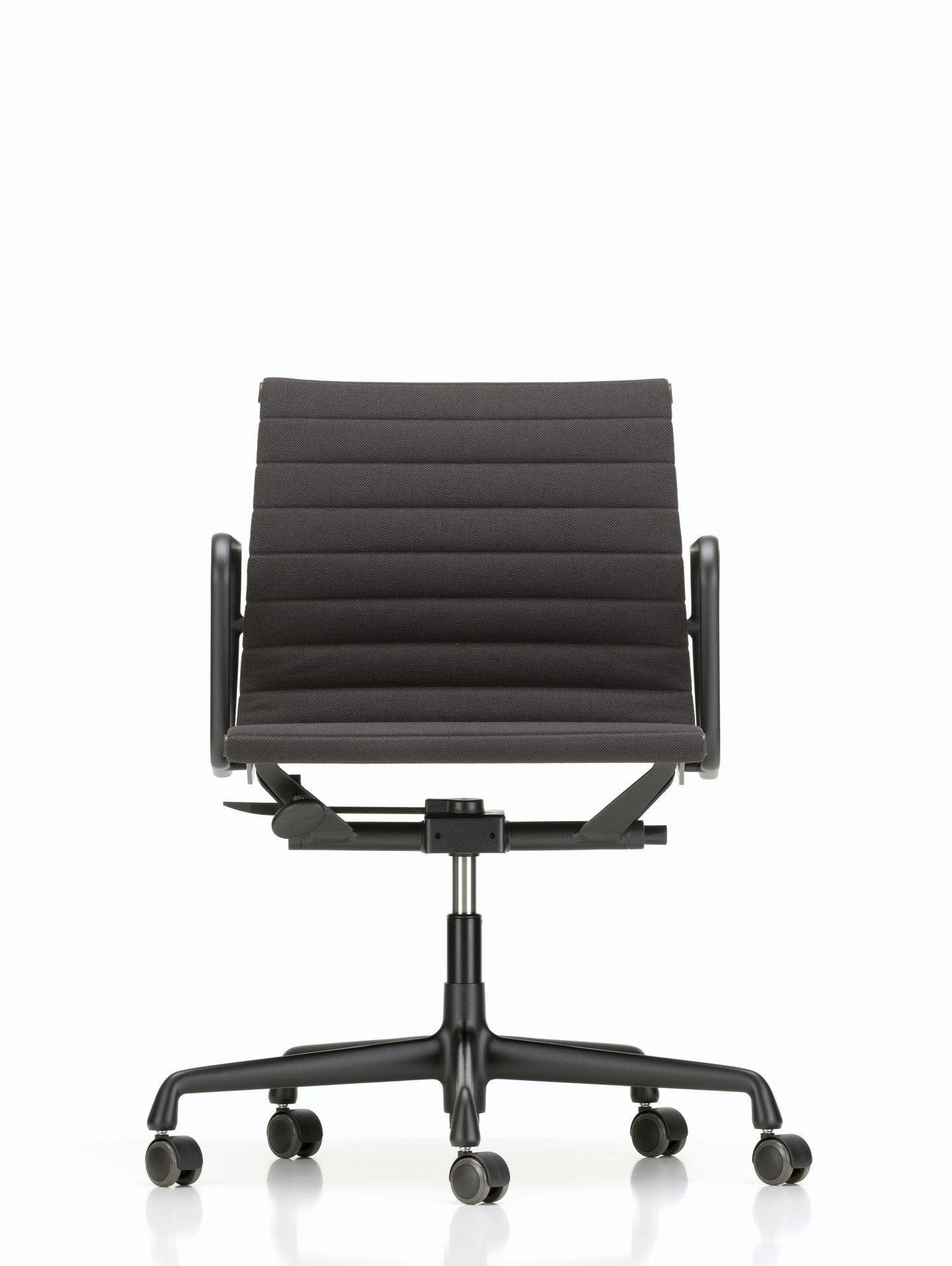 Aluminium Chair EA 117 / EA117 Stuhl Vitra