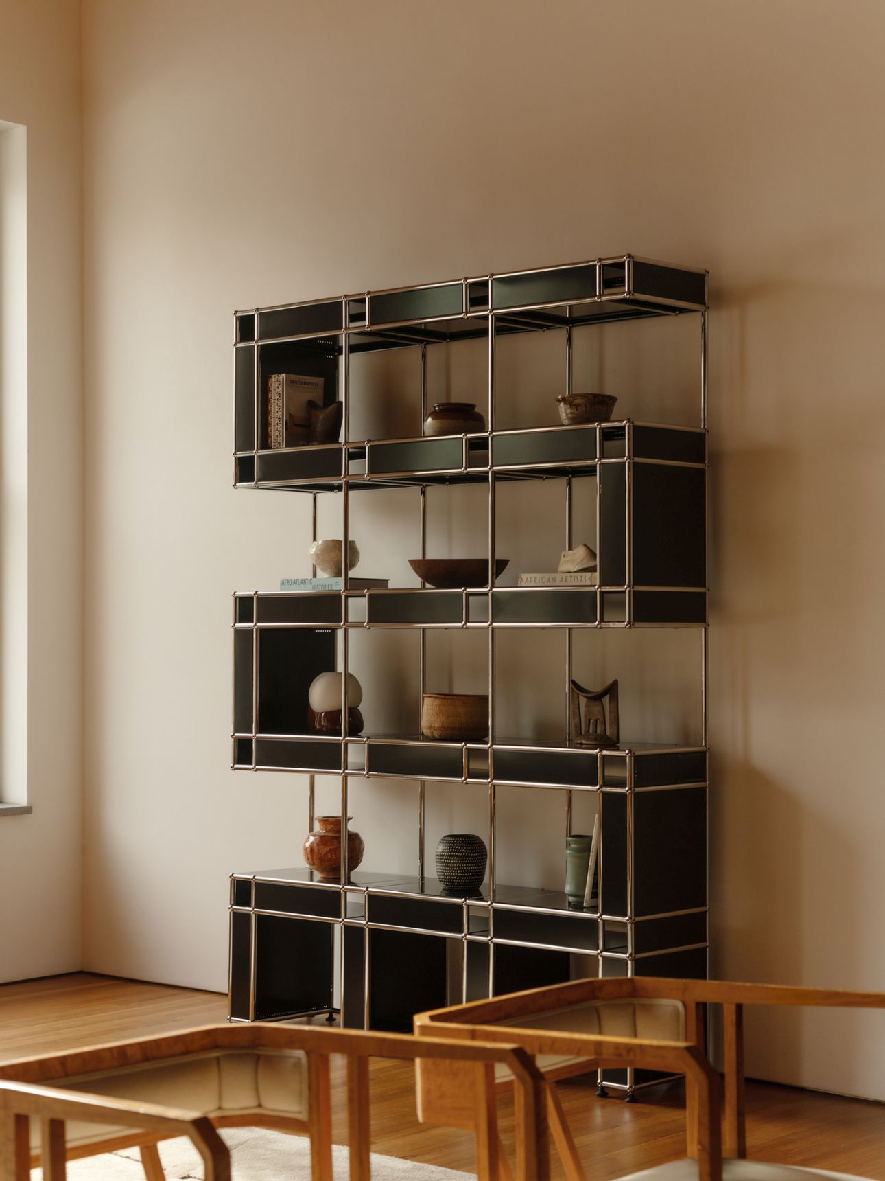 NKYINKYIM Regal USM Haller x Armando Cabral