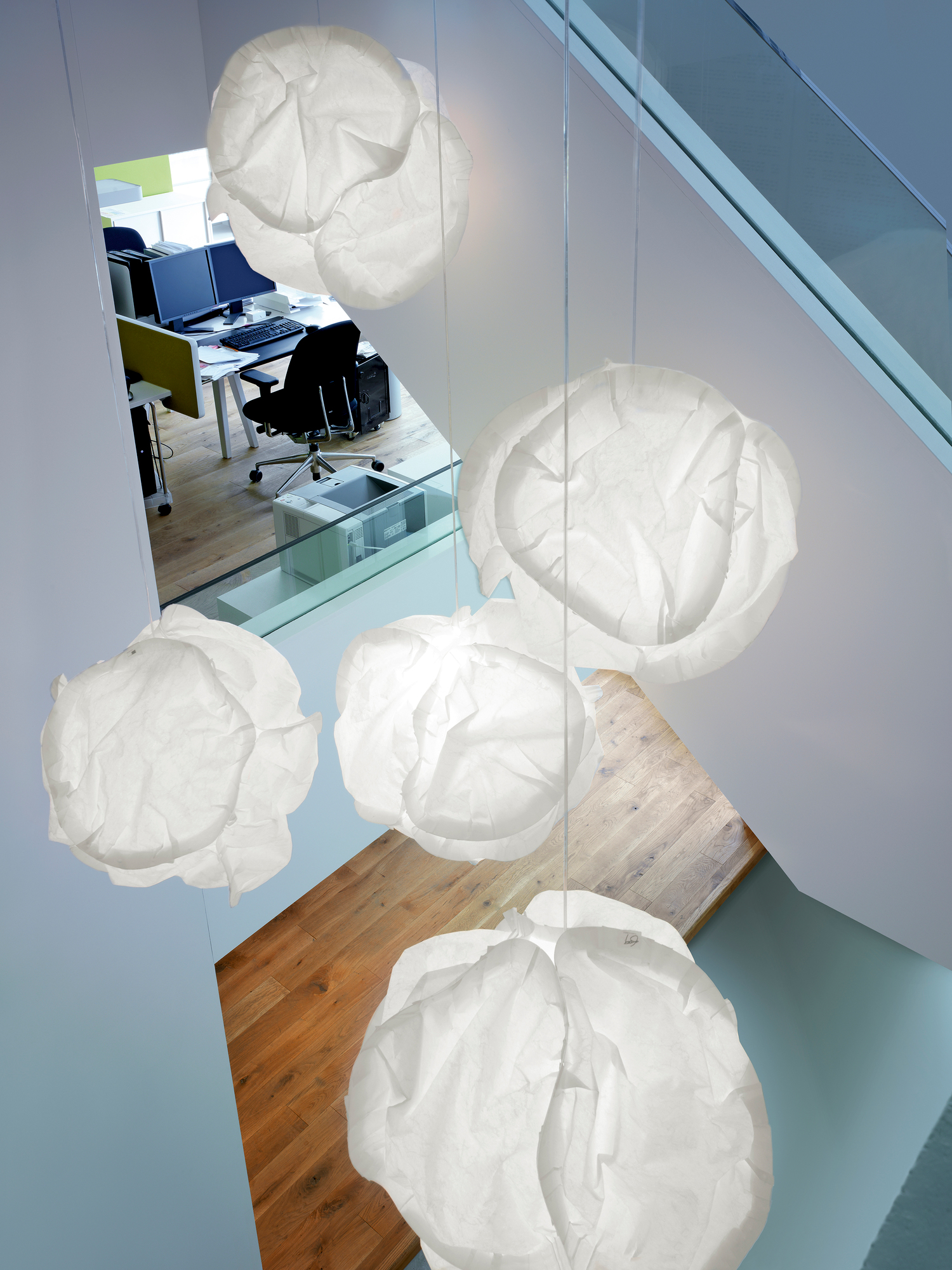 Cloud LED Pendelleuchte Belux
