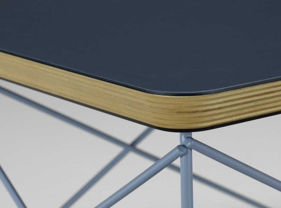 Occasional Table LTR Beistelltisch Linoleum Smoke blue Vitra 
