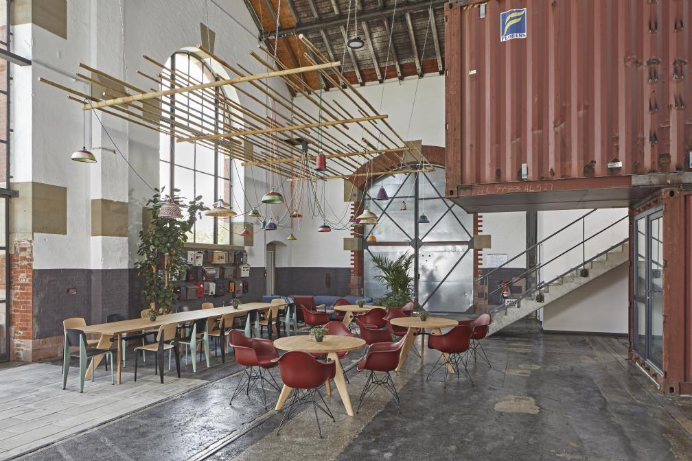 Gueridon Tisch Ø 105 cm Vitra