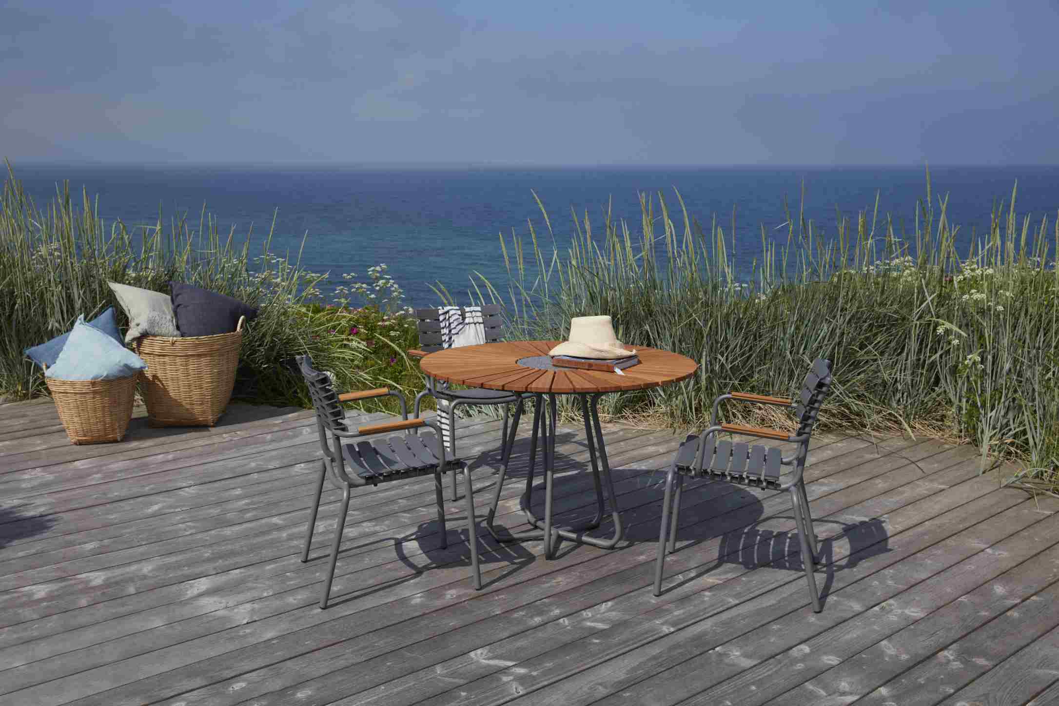 Circle Outdoor Tisch Ø 110 cm Houe
