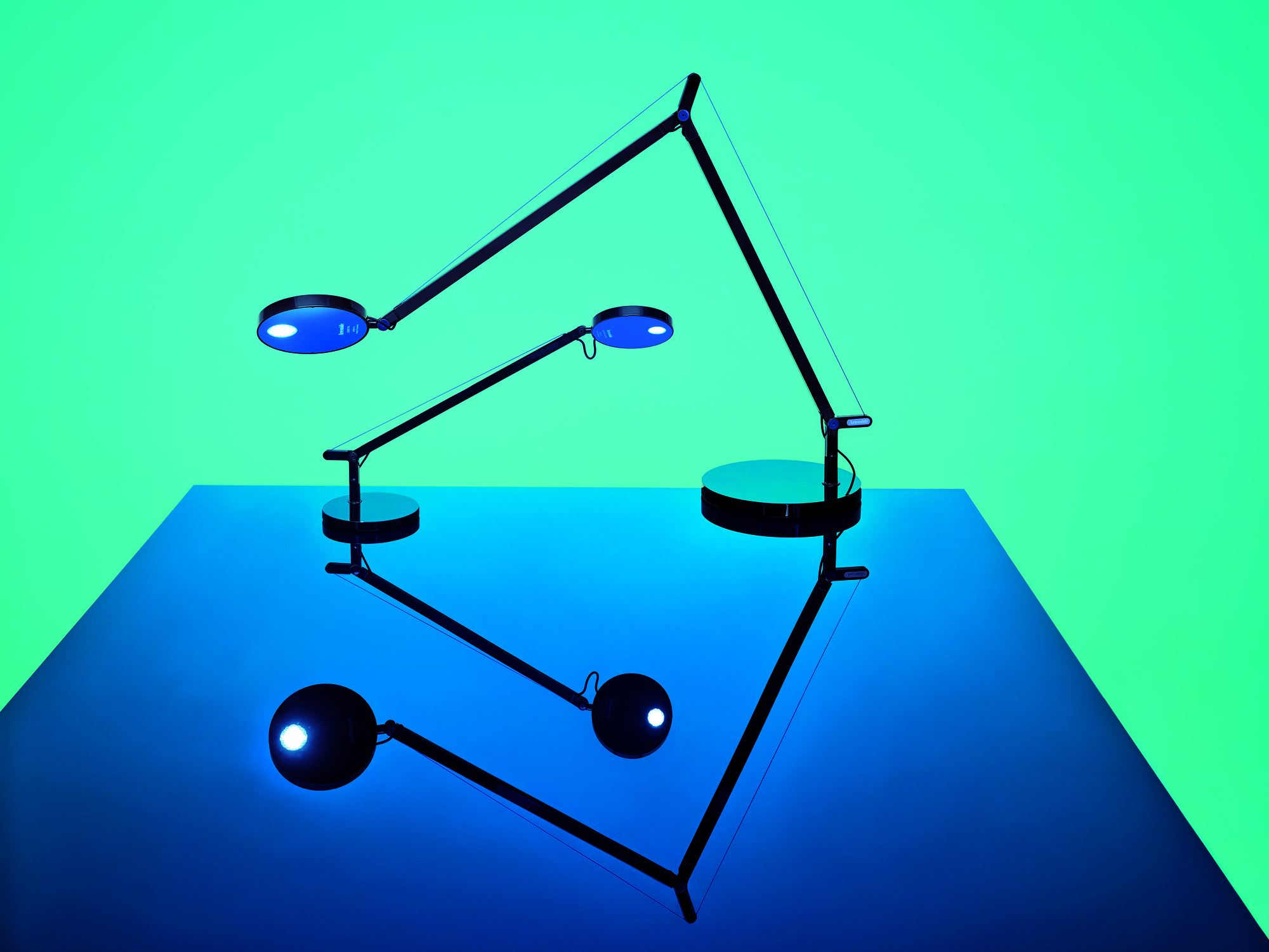 Demetra Table Tischleuchte Body (Teil 2 von 2) Anthrazitgrau 2700K Artemide EINZELSTÜCK