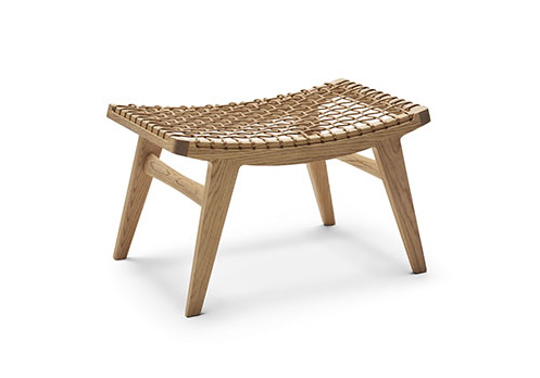 Klismos Hocker mit Filzgleiter Knoll International