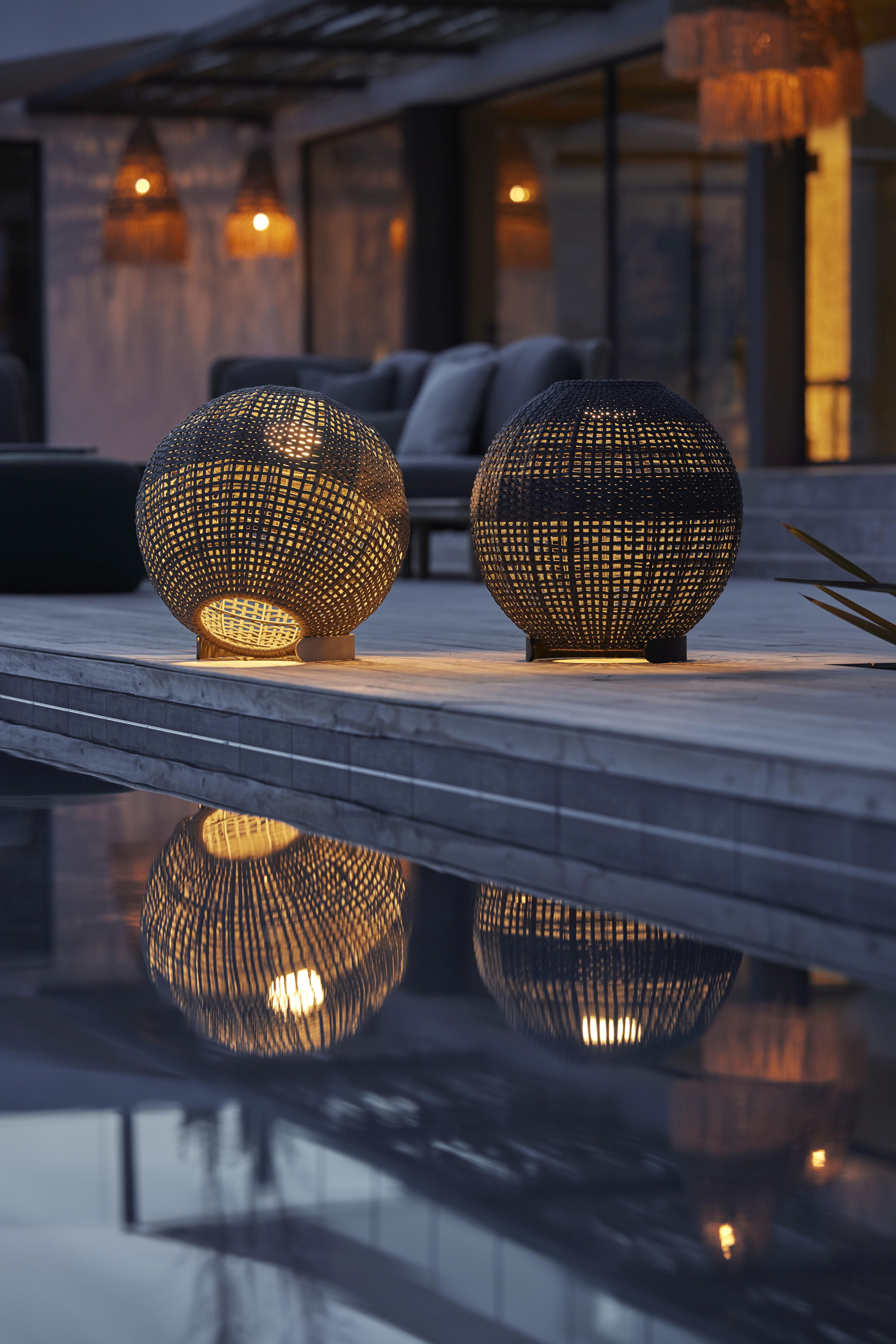 Illusion Outdoor Lampe Rund Dunkelgrau Cane-Line