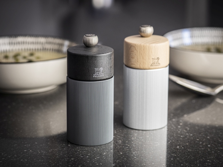 Line Pfeffermühle H 12 cm Graphit & Carbon Peugeot
