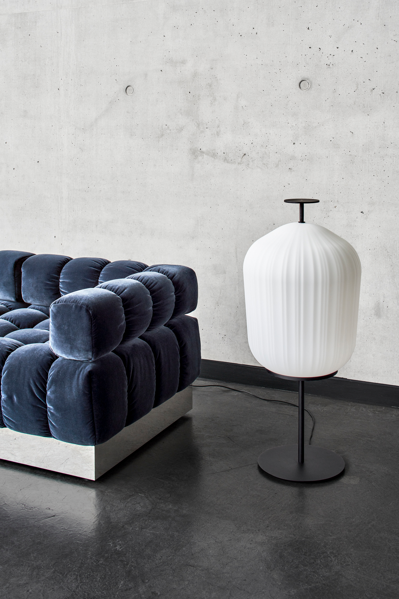 Plissée Floor Lamp Stehleuchte ClassiCon