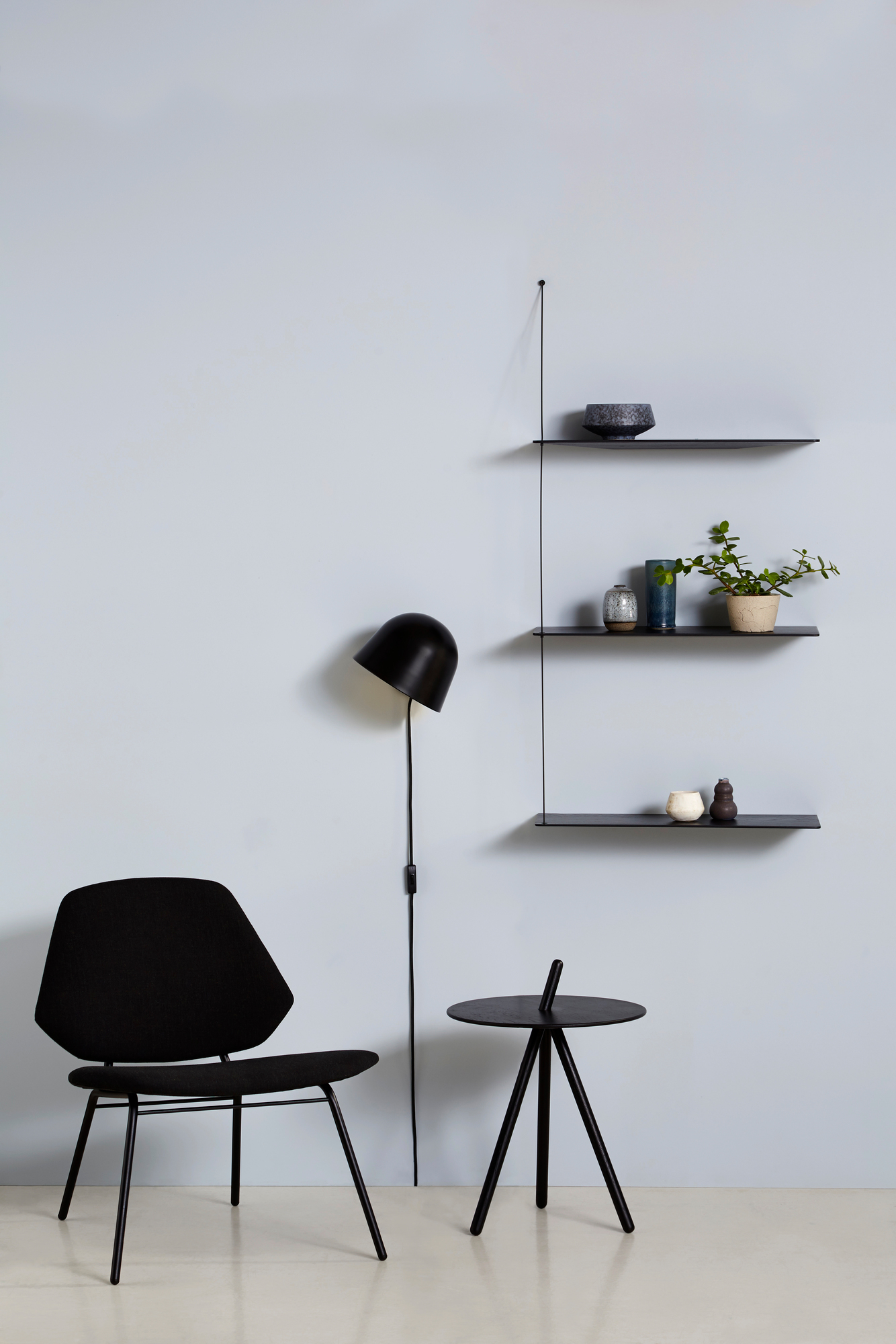 Kuppi Wall Lamp Wandleuchte schwarz Woud