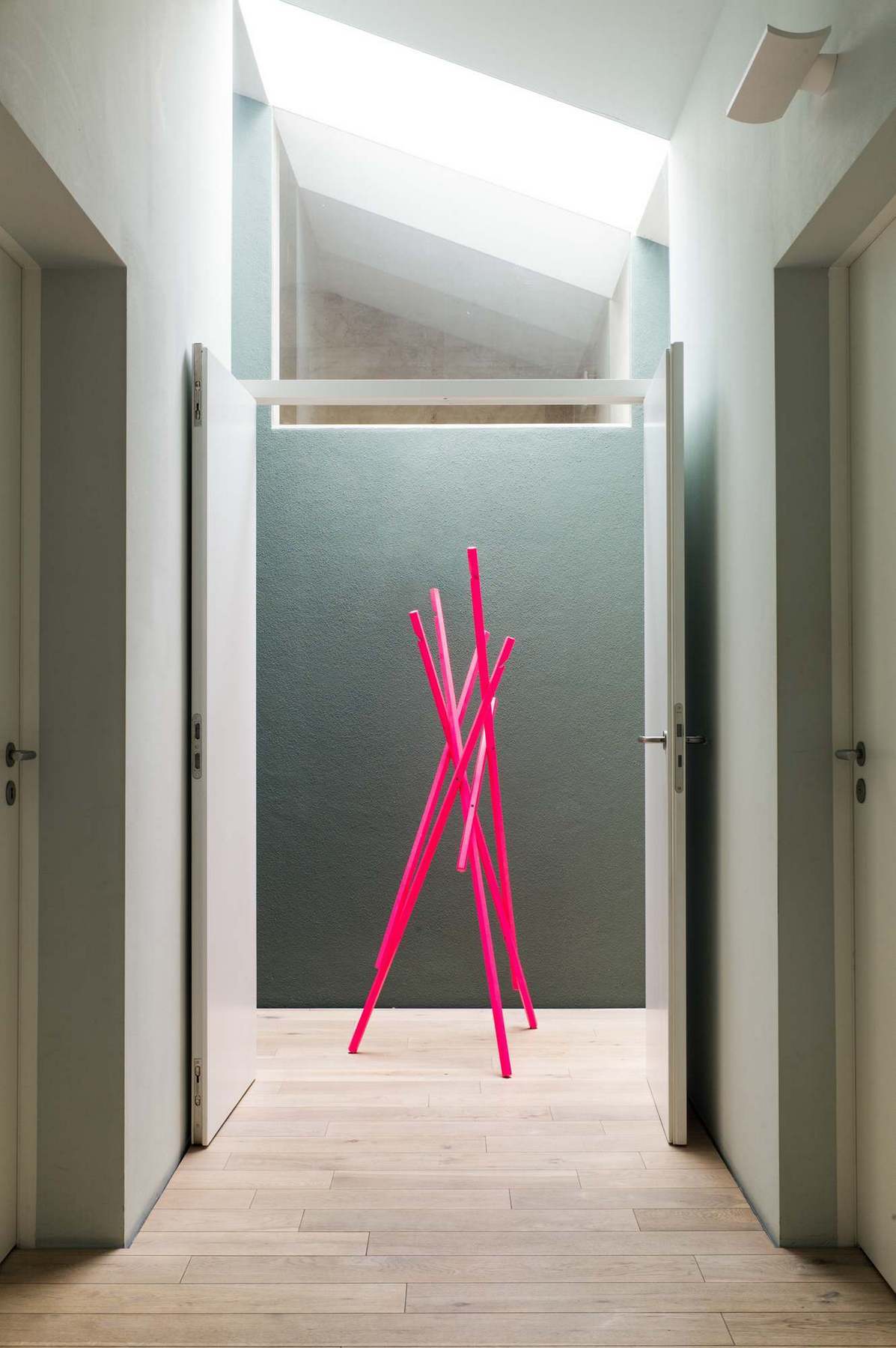 Sticks Garderobenständer NUSSBAUM Schönbuch EINZELSTÜCKE 