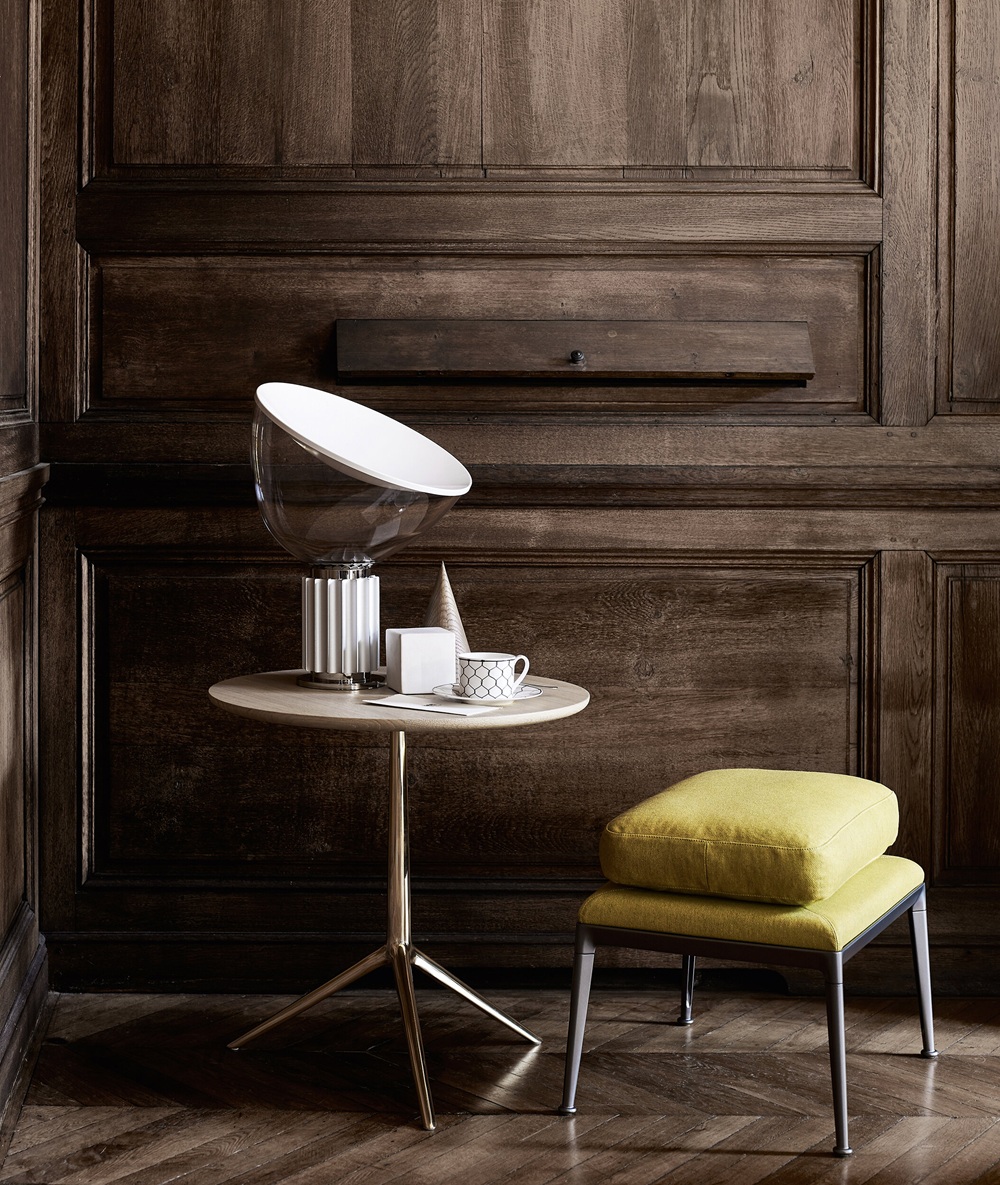Taccia Small LED Tischleuchte Flos