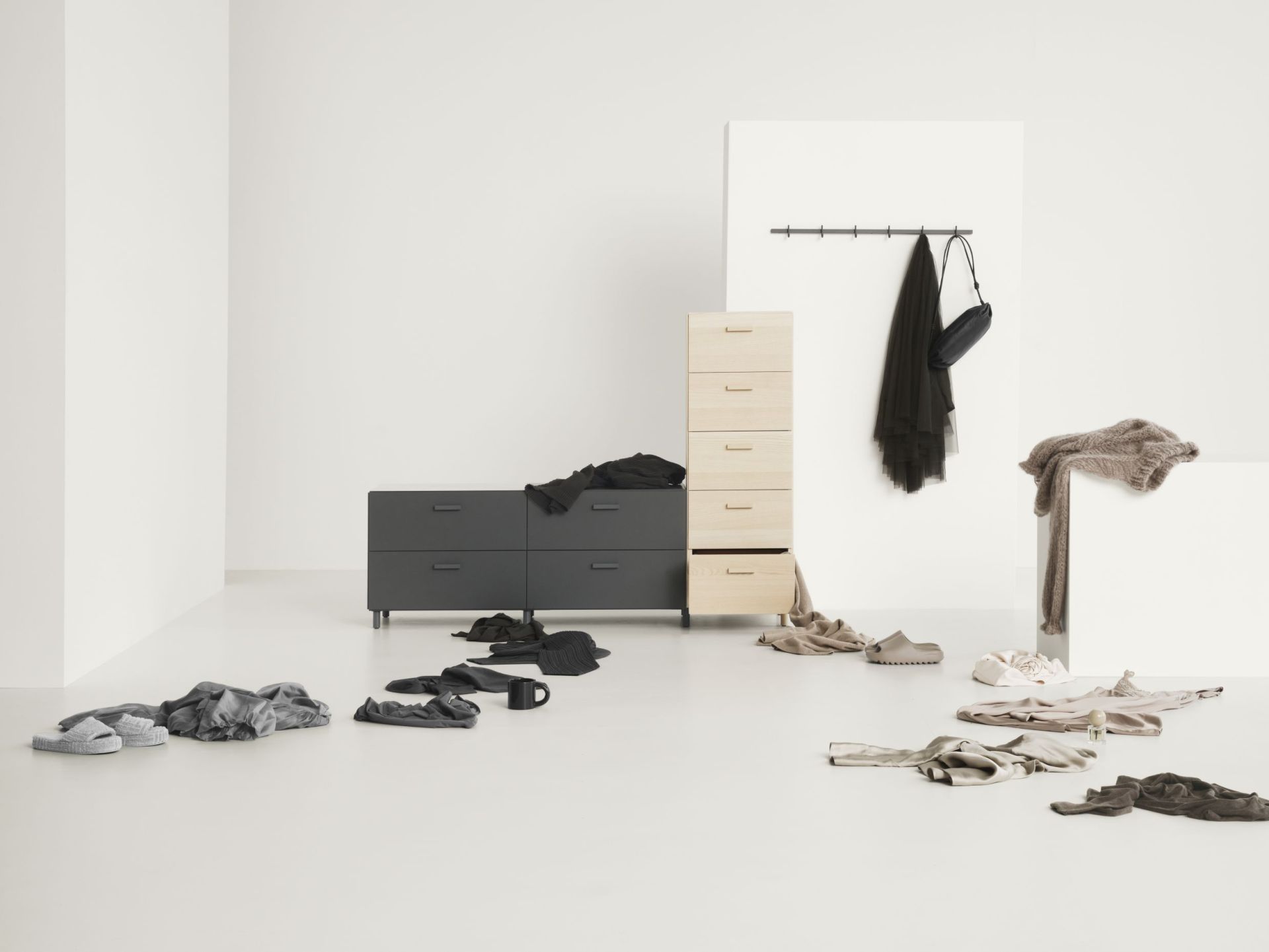 Relief Hakenleiste B82cm weiß String Furniture