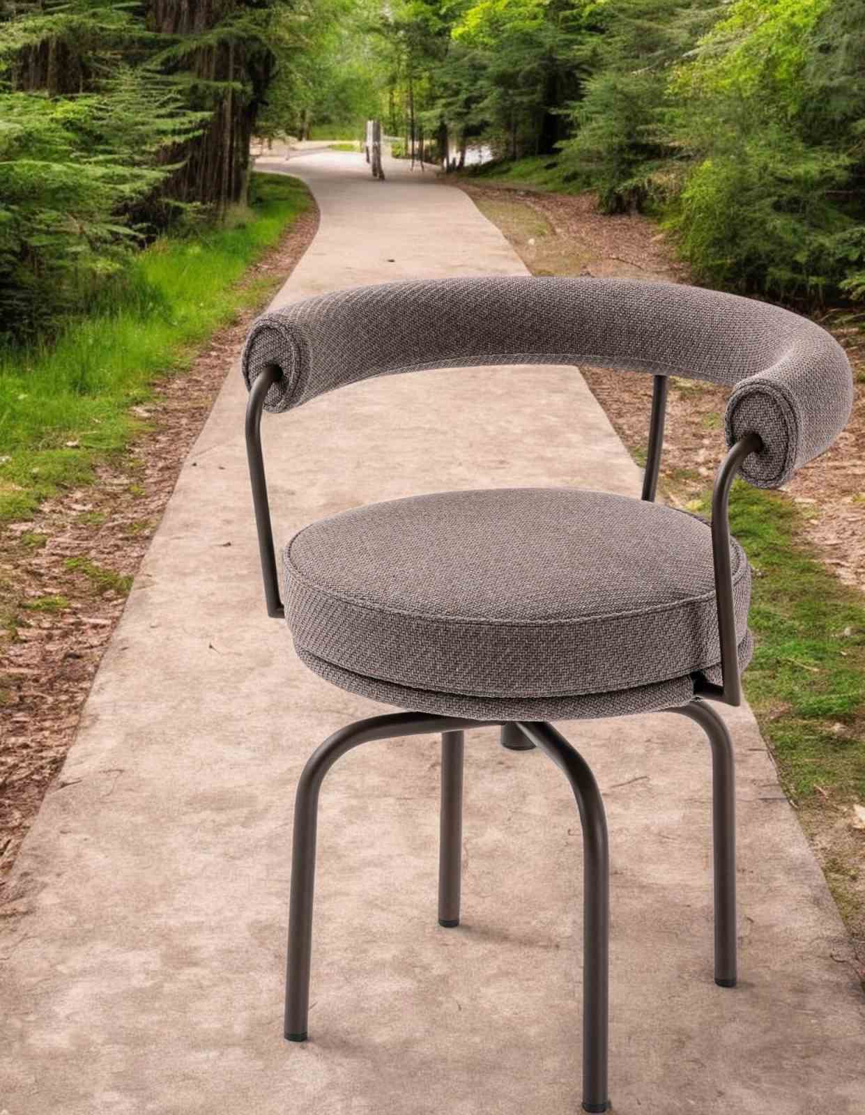 7 Fauteuil Tournant Drehsessel Outdoor Cassina