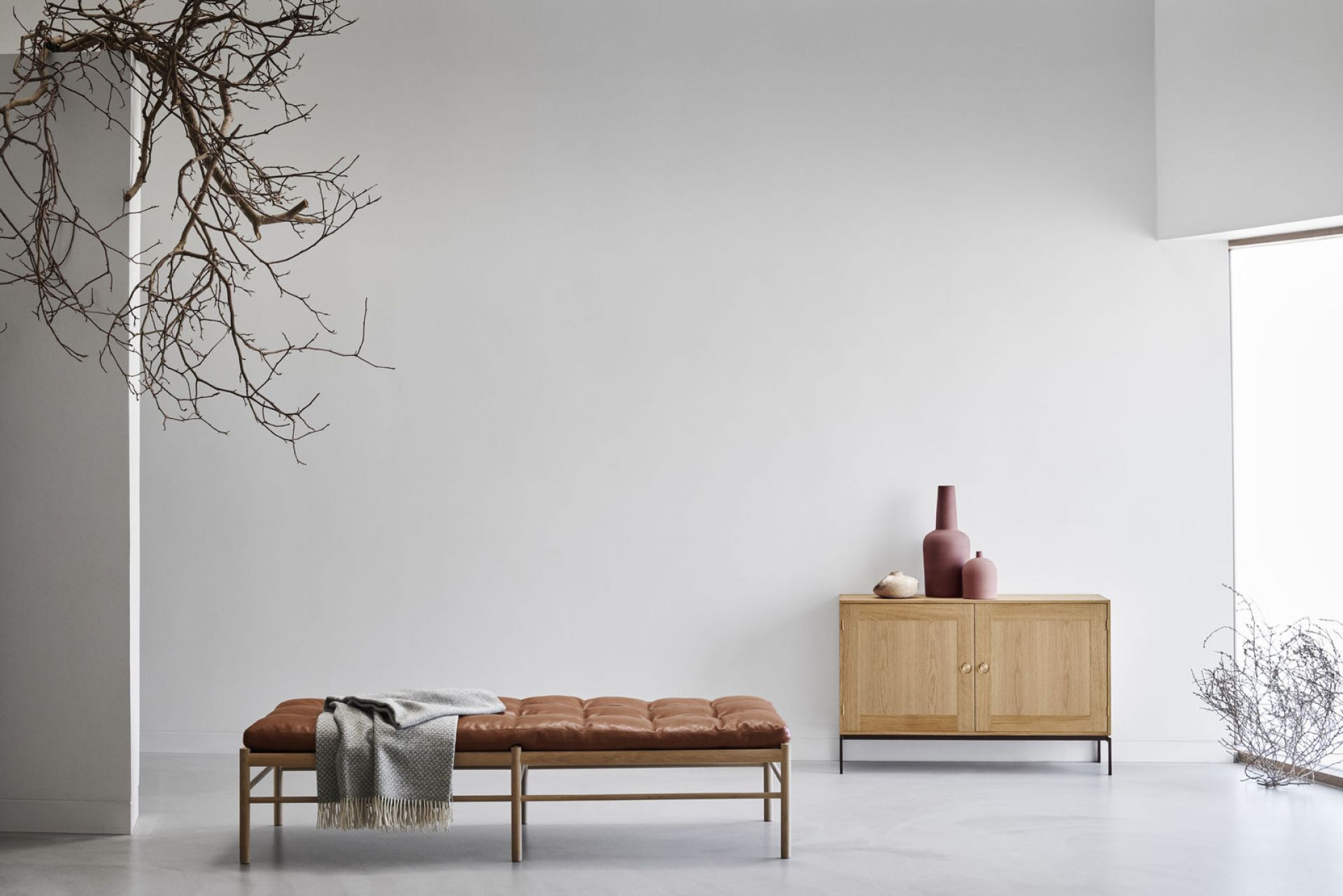 FK63 Bücherregal System Horizontal 36 cm mit Türen Carl Hansen & Søn