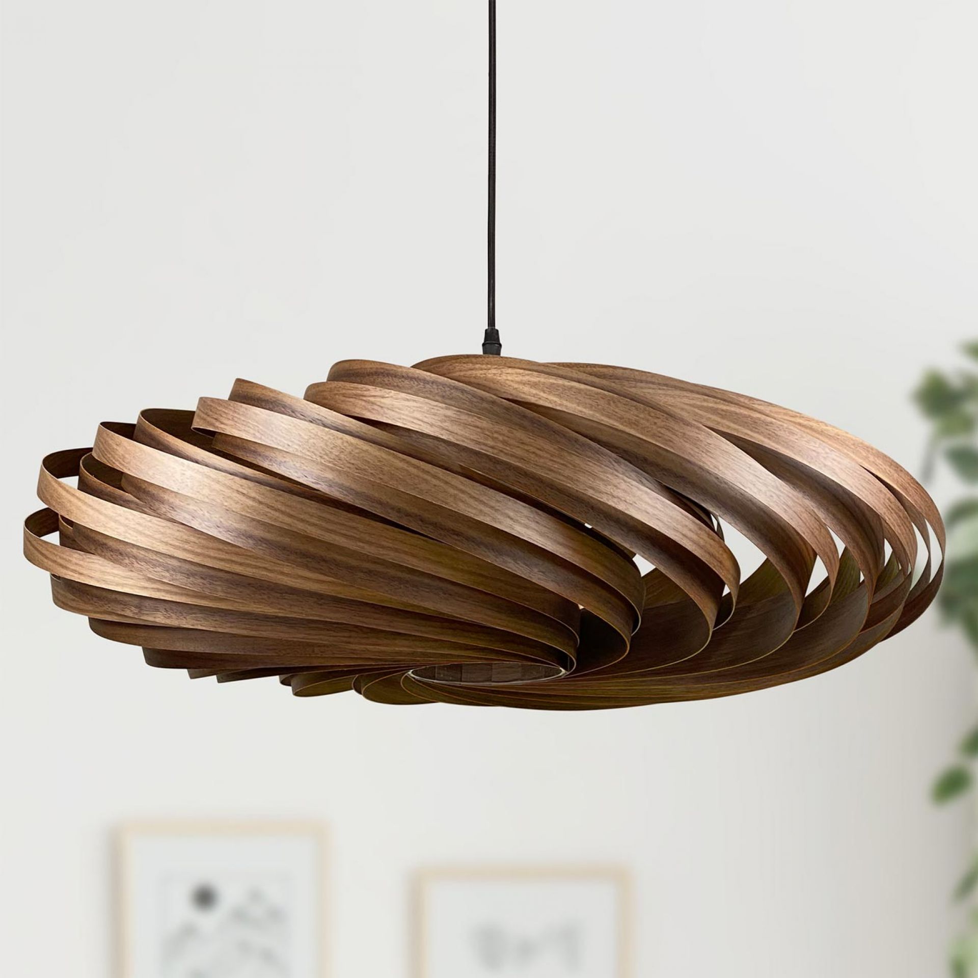 Veneria Hängeleuchte Ø70 cm Nussbaum Gofurnit