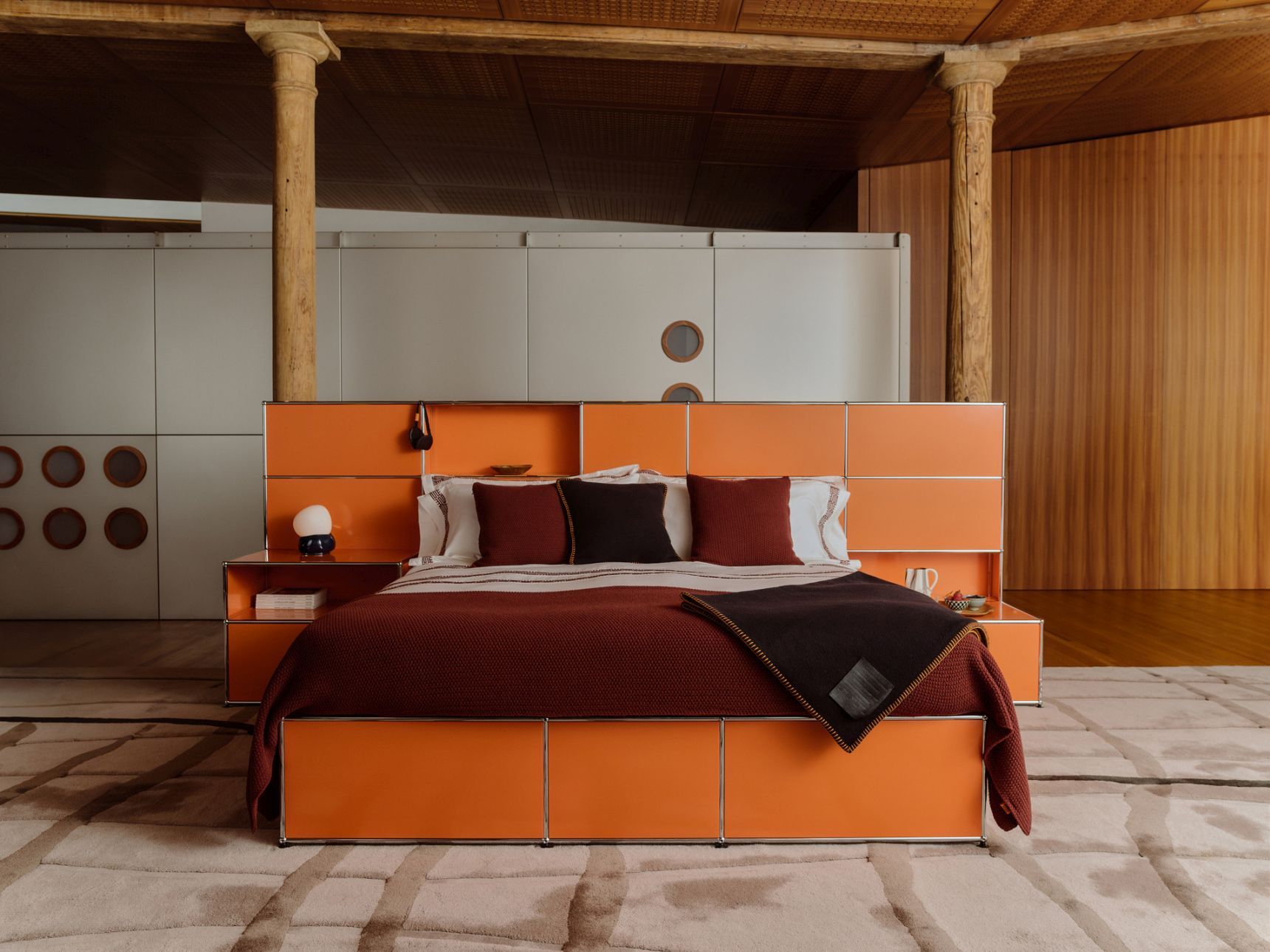 Mansa Bett USM Haller x Armando Cabral