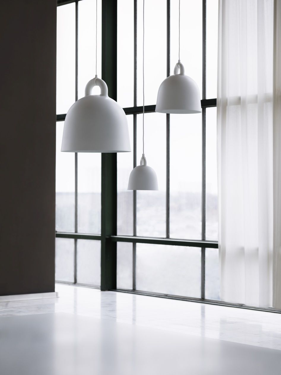 Bell Lamp Hängeleuchte Normann Copenhagen Sand Ø 35 cm