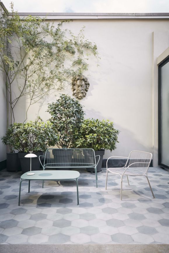 Hiray Outdoor Kaffeetisch Kartell