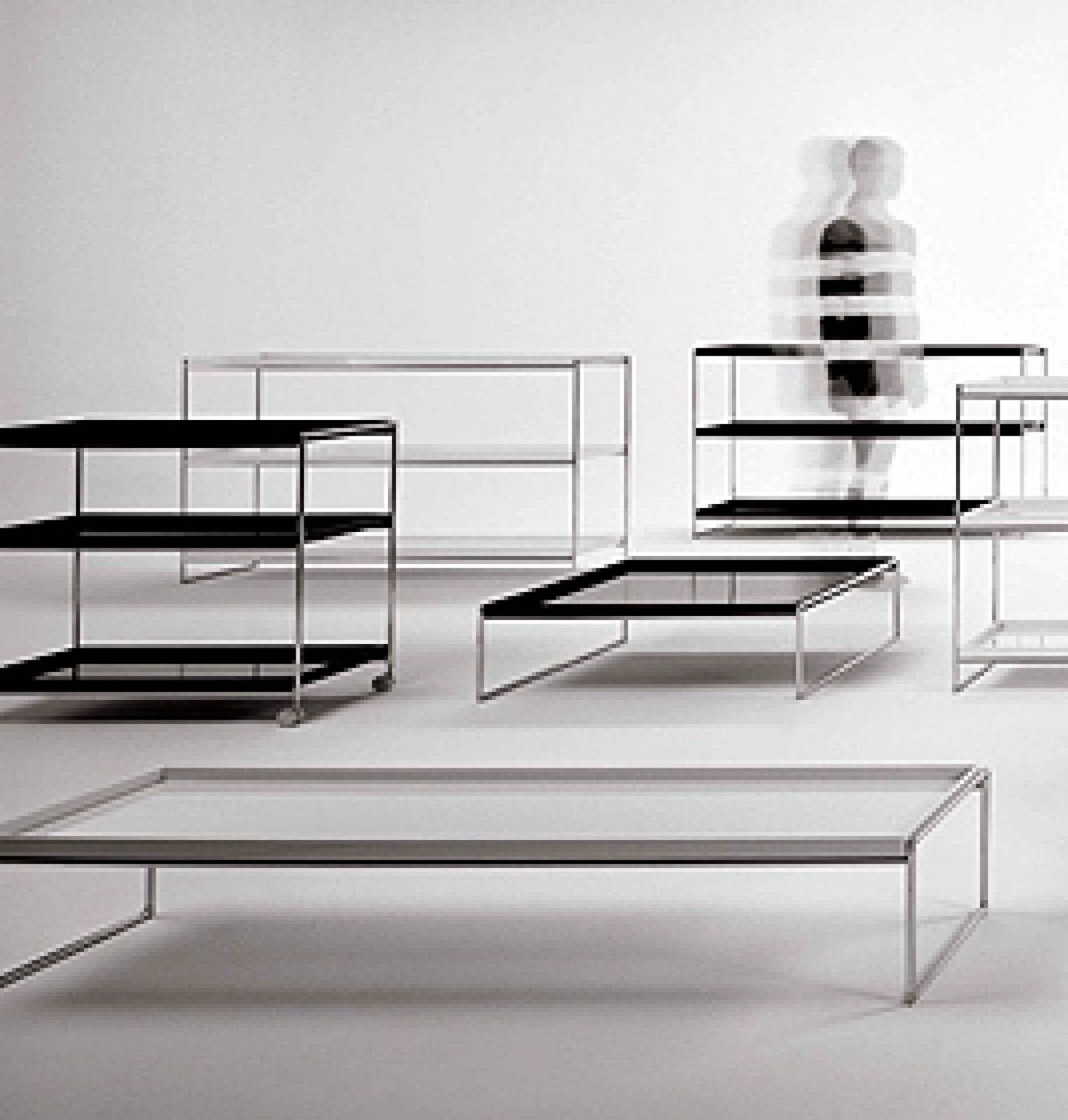 Trays Regal Kartell