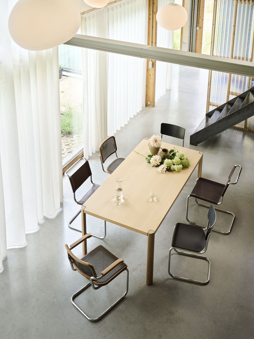 JS. Thonet by Jil Sander S 32 V / S32V Freischwinger Thonet