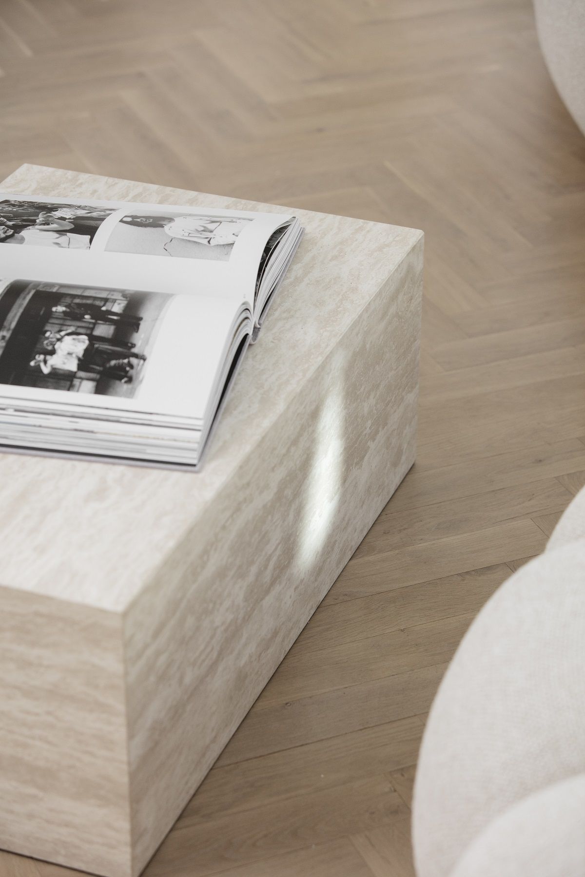 Cubism Table Large Tisch NORR11