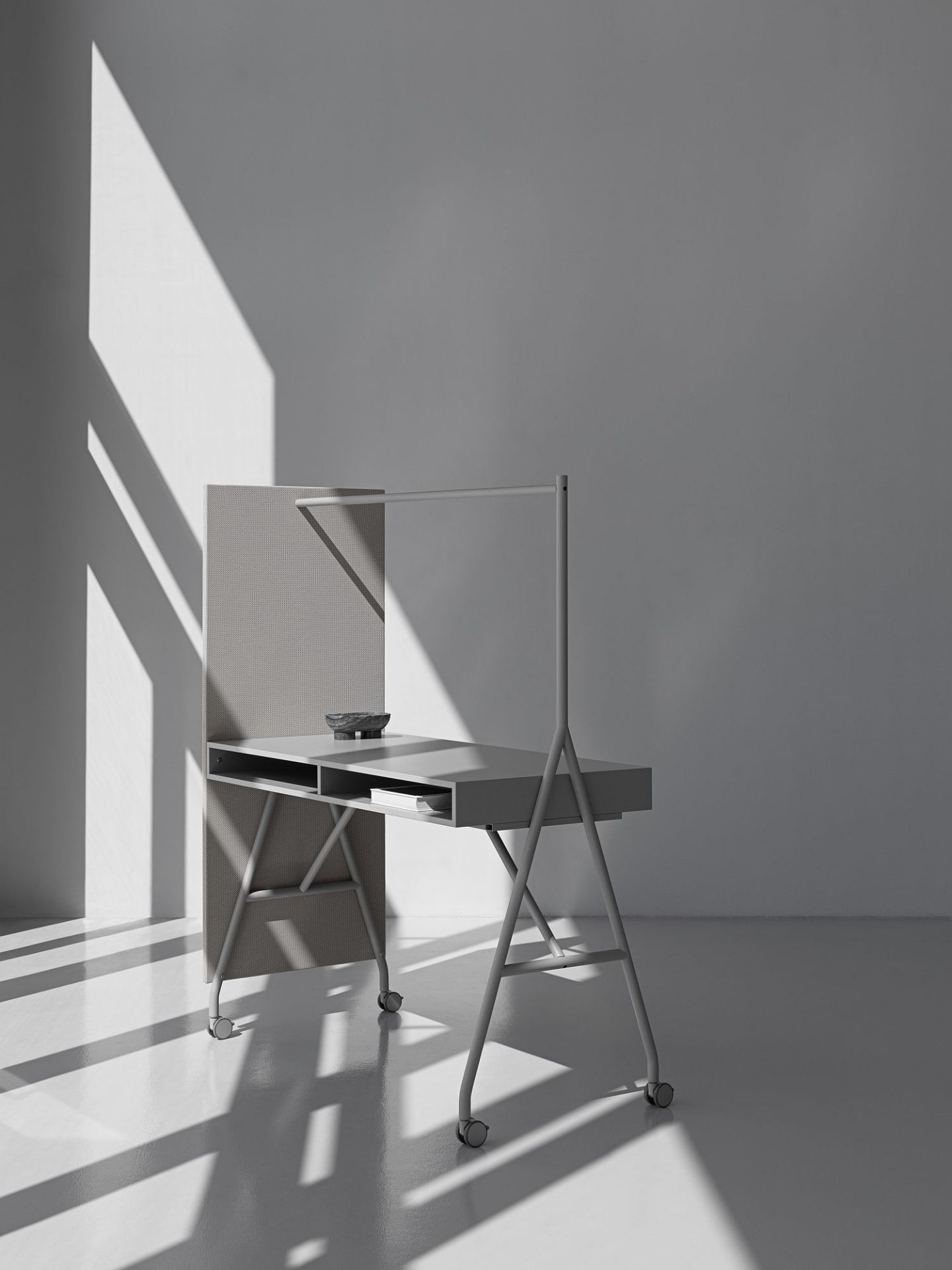 Hangout High Desk Stehtisch Mizetto QUICK SHIP
