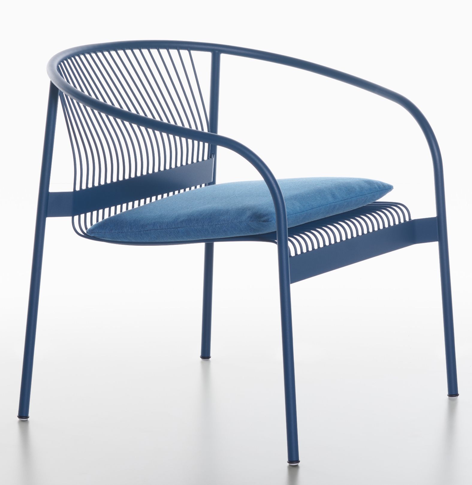 Velit Lounge Chair Indoor / Outdoor Sessel Plank