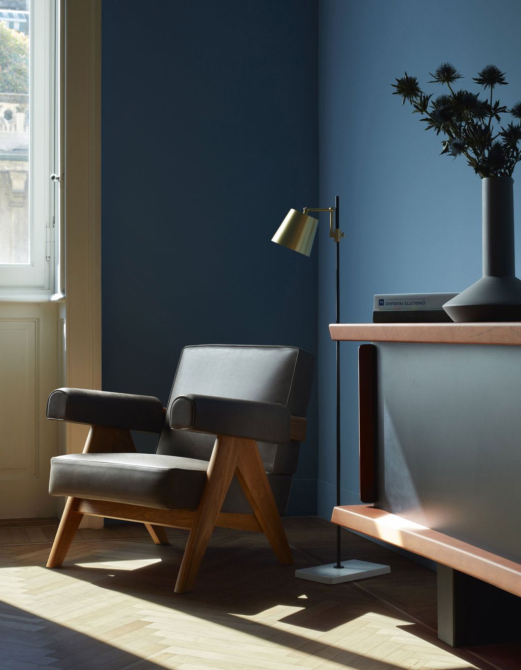 053 Capitol Complex Armchair Sessel Cassina