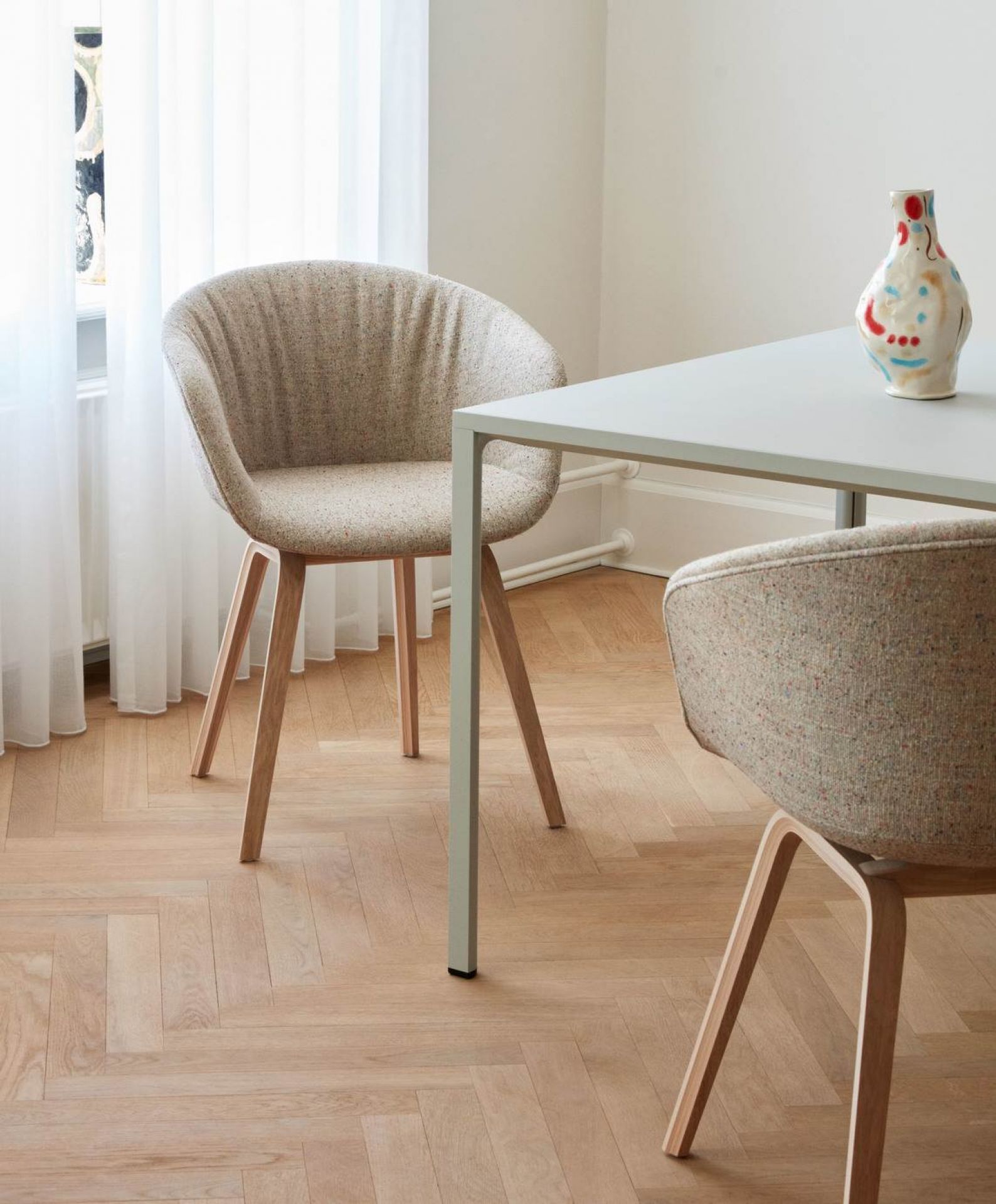 About a Chair AAC23 / AAC23 SOFT Stuhl Bezug Bolgheri LGG60 Hay About a Chair AAC23 / AAC23 SOFT Stuhl Bezug Bolgheri LGG60 Hay