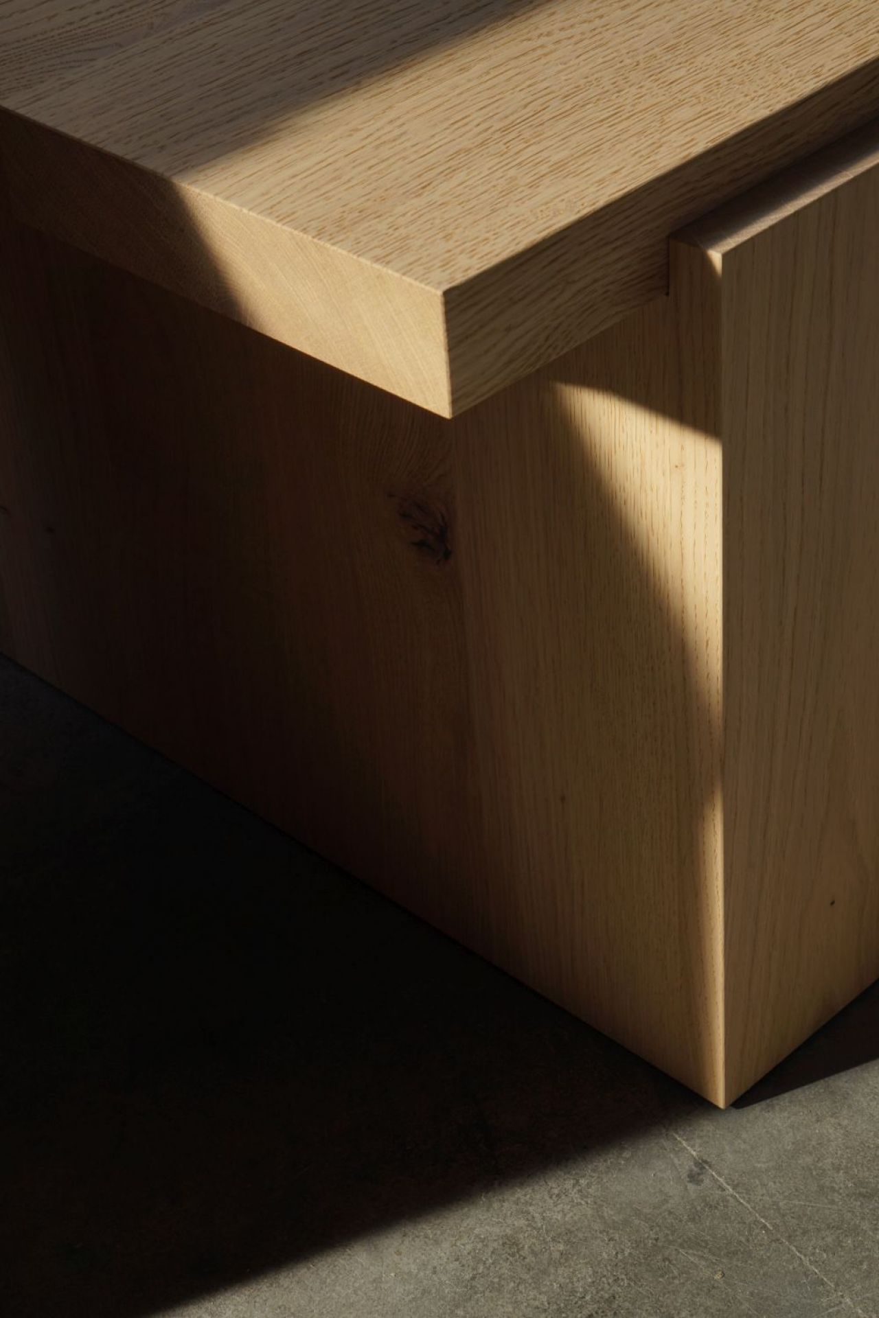 DT02 Tore Small Beistelltisch e15