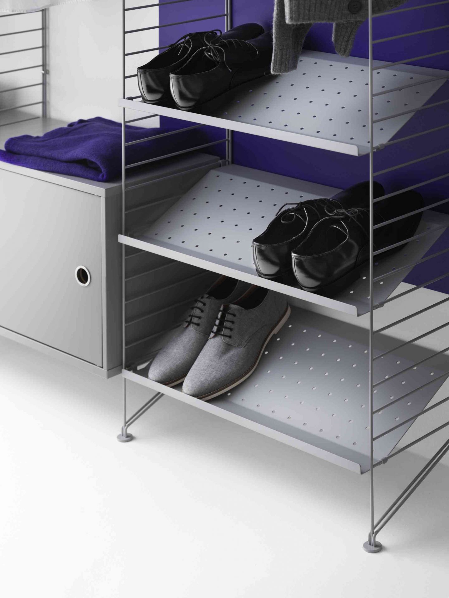 Flur KONFIGURATIONEN Hallway H1 String Furniture