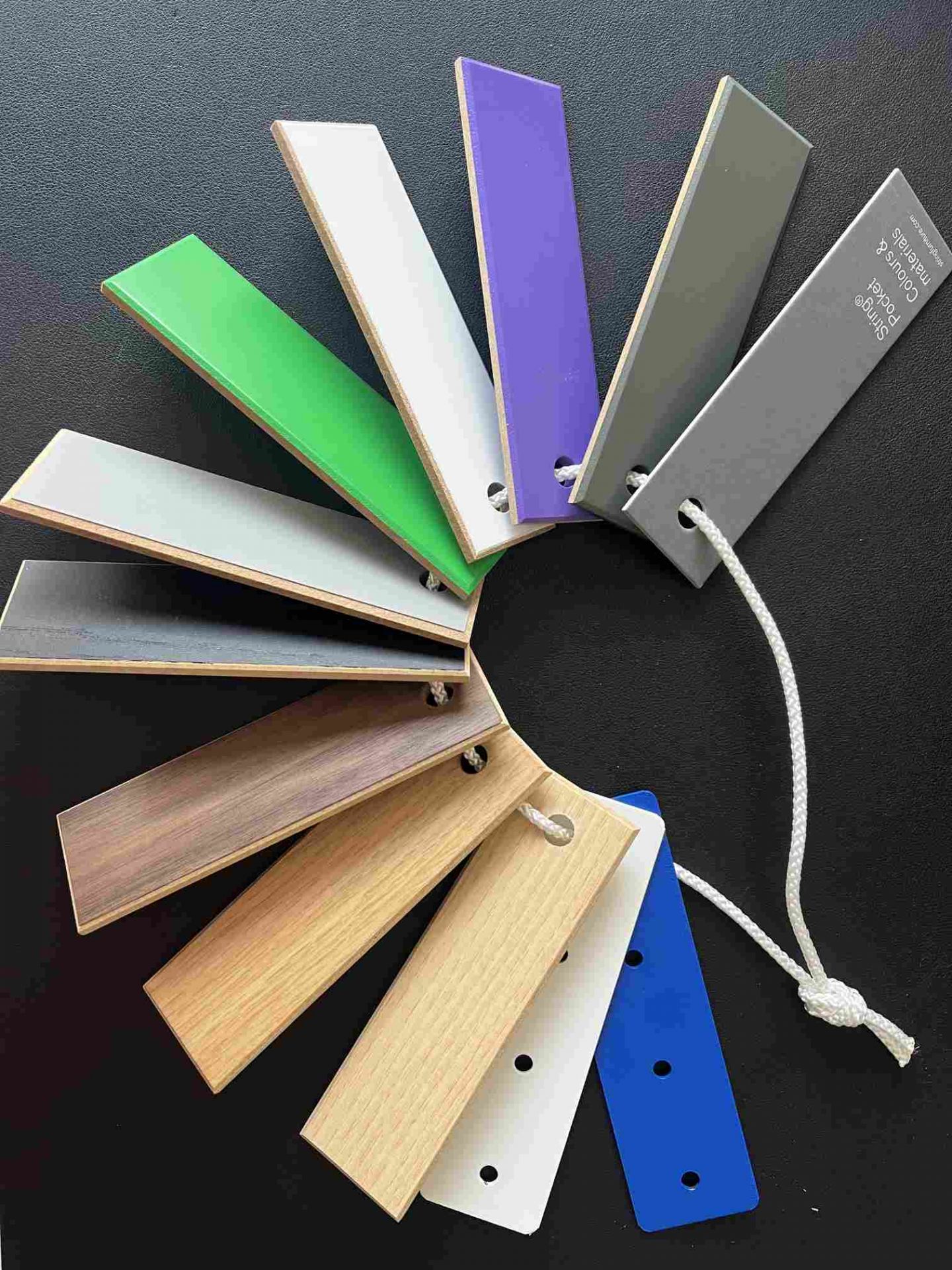 Mustersatz für String Pocket Regal String Furniture
