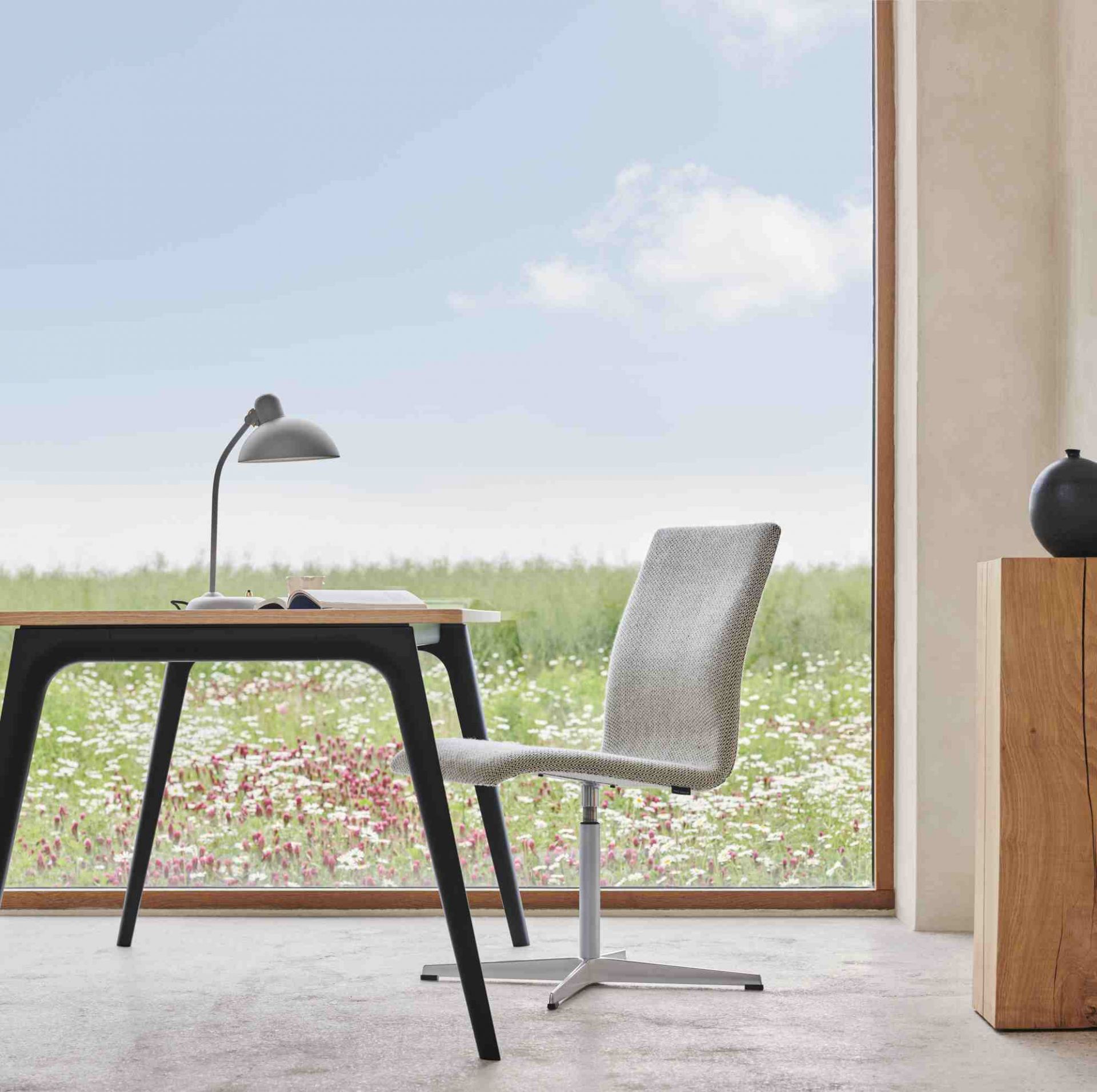 6556 T Tischleuchte KAISER idell Fritz Hansen Easy grey