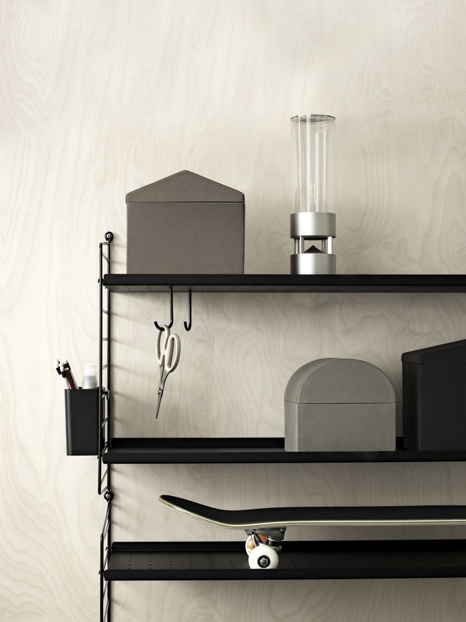 Einzelteil Regalboden aus Metall niedrige Kante B 58 cm String Furniture   