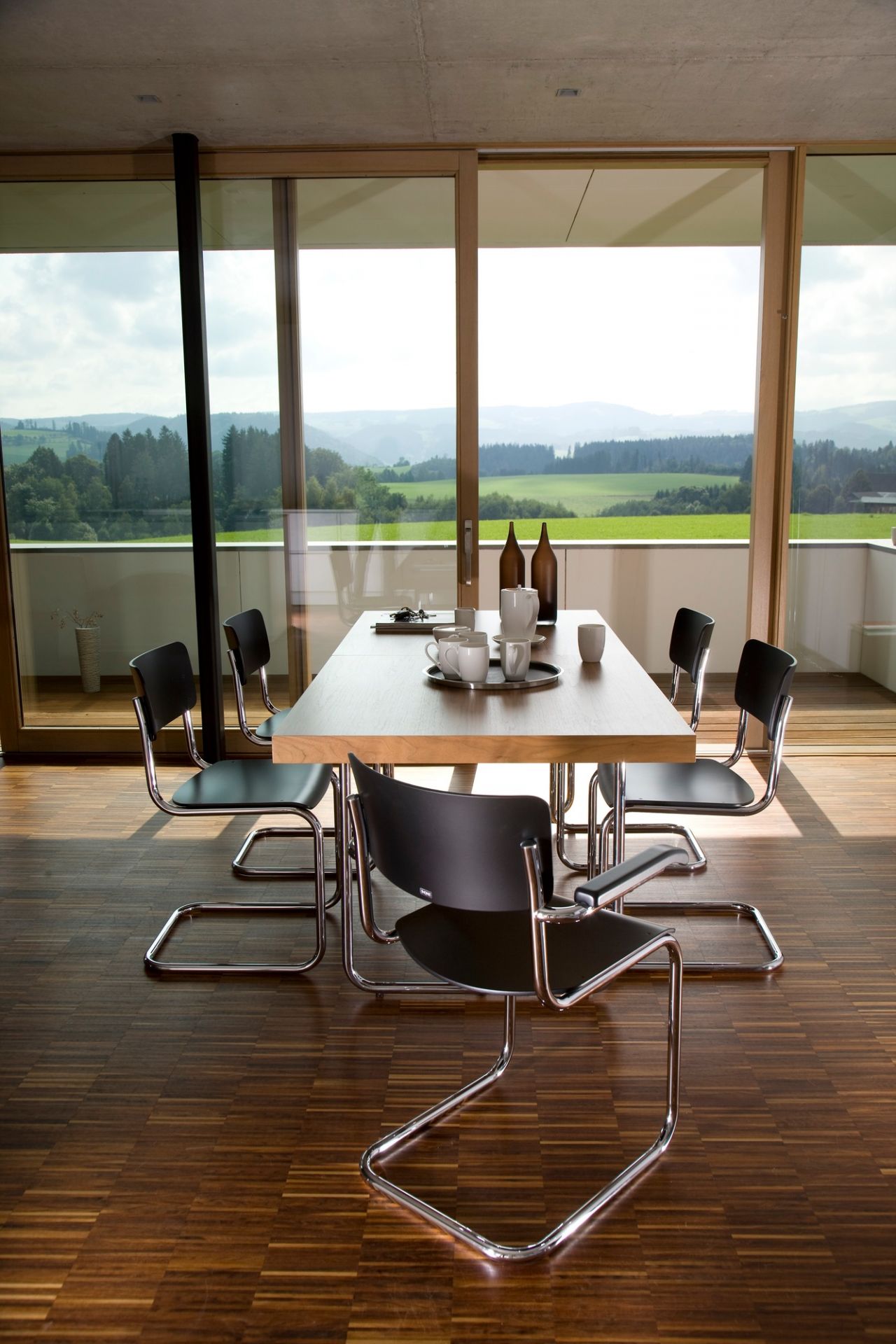 S 43 Stahlrohr Klassiker Freischwinger Thonet Buche natur - Chrom