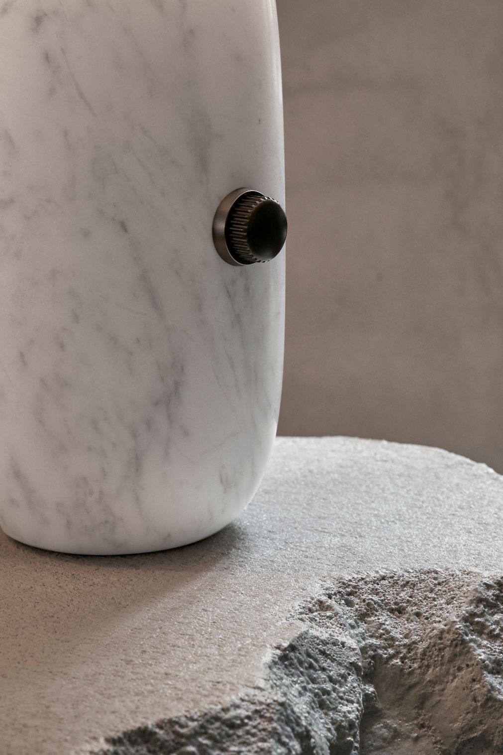 VIPP591 / VIPP592 Sculpture Tischlampe Vipp