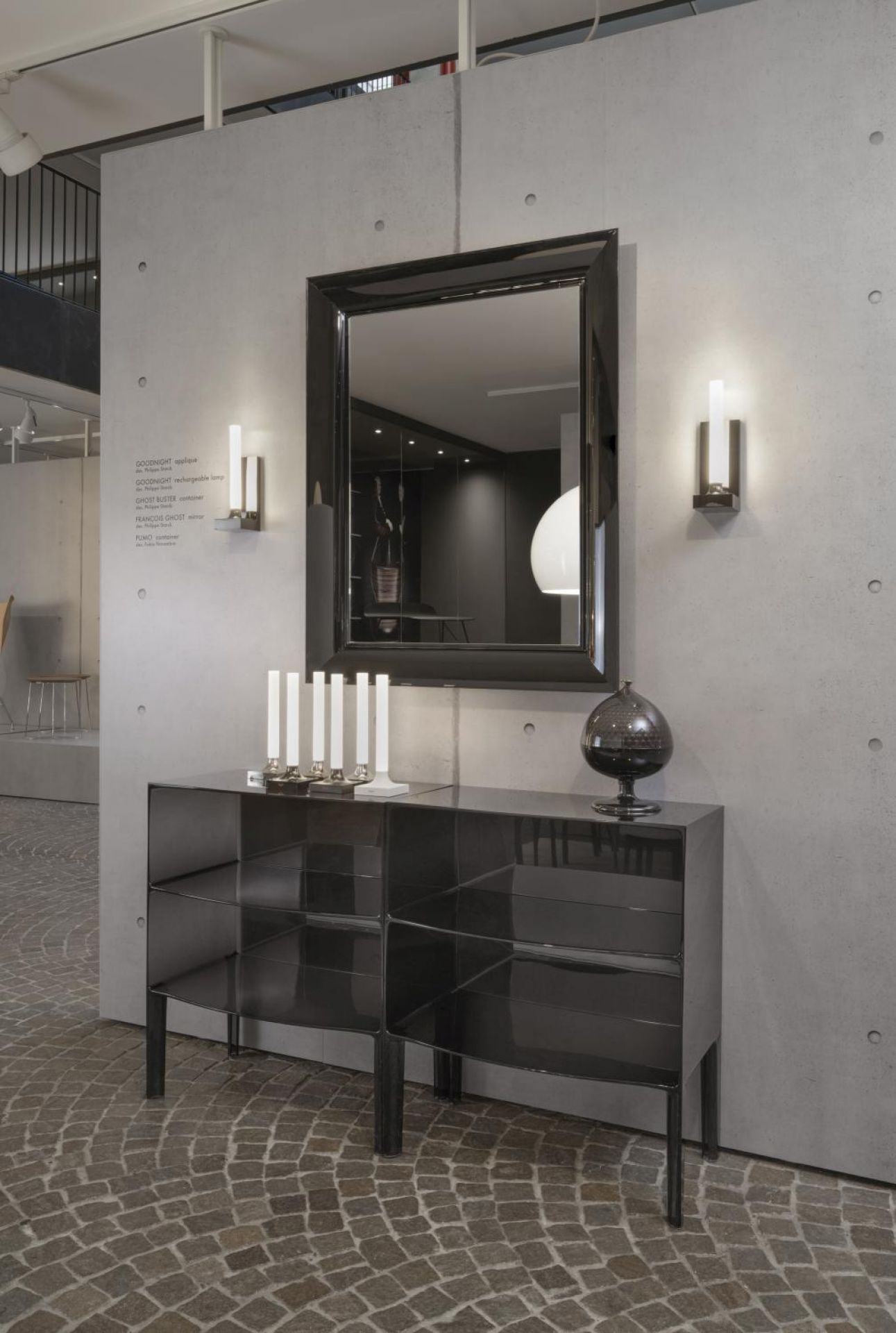 Goodnight Wandleuchte Kartell Titan matt