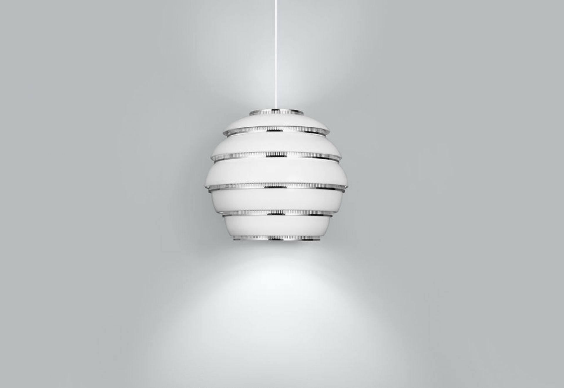 A331 Beehive Hängeleuchte Artek