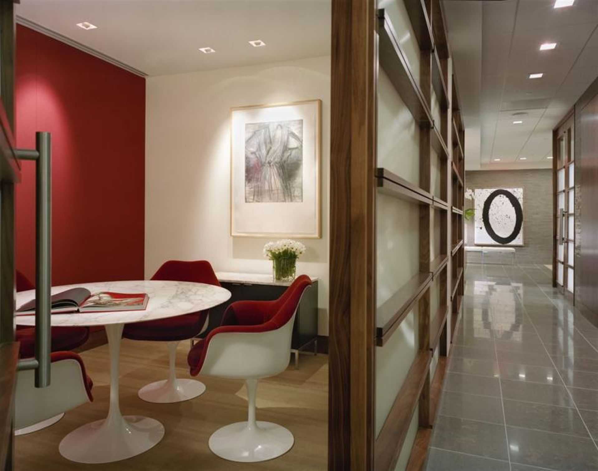Tulip Armchair / Tulpen Armlehnenstuhl drehbar Knoll International