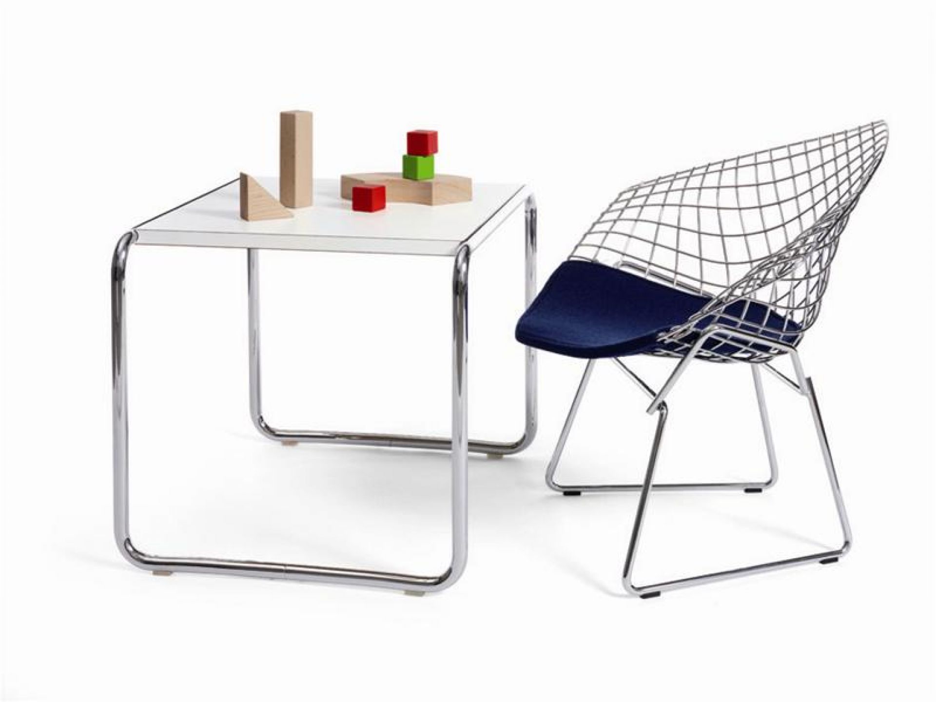 Laccio 1 Couchtisch klein schwarz / anthrazit Knoll International - QUICK SHIP